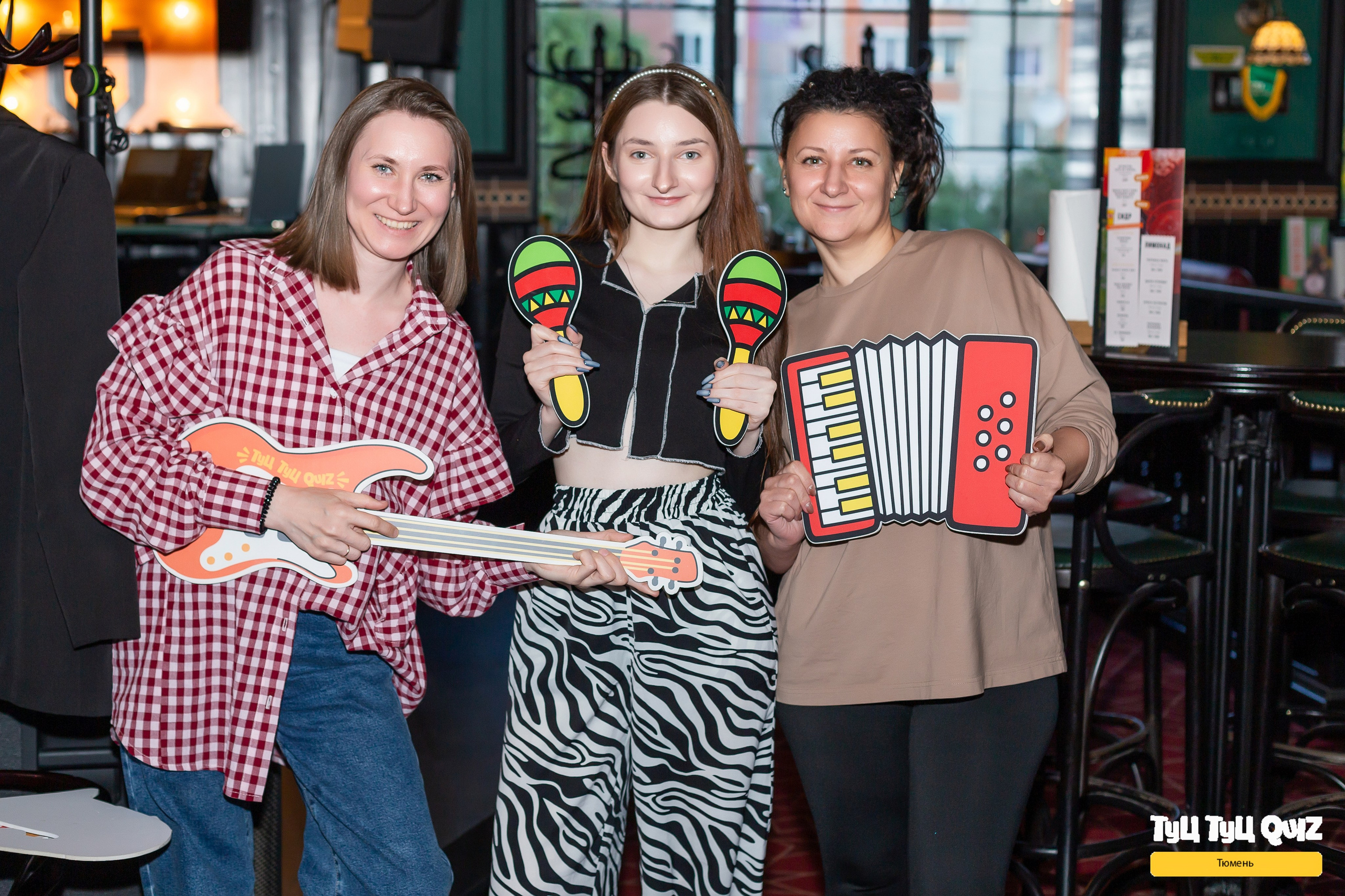 Квиз «Мозгобюойня». Ирина Квасова | Фотограф в стиле VOGUE | Тюмень