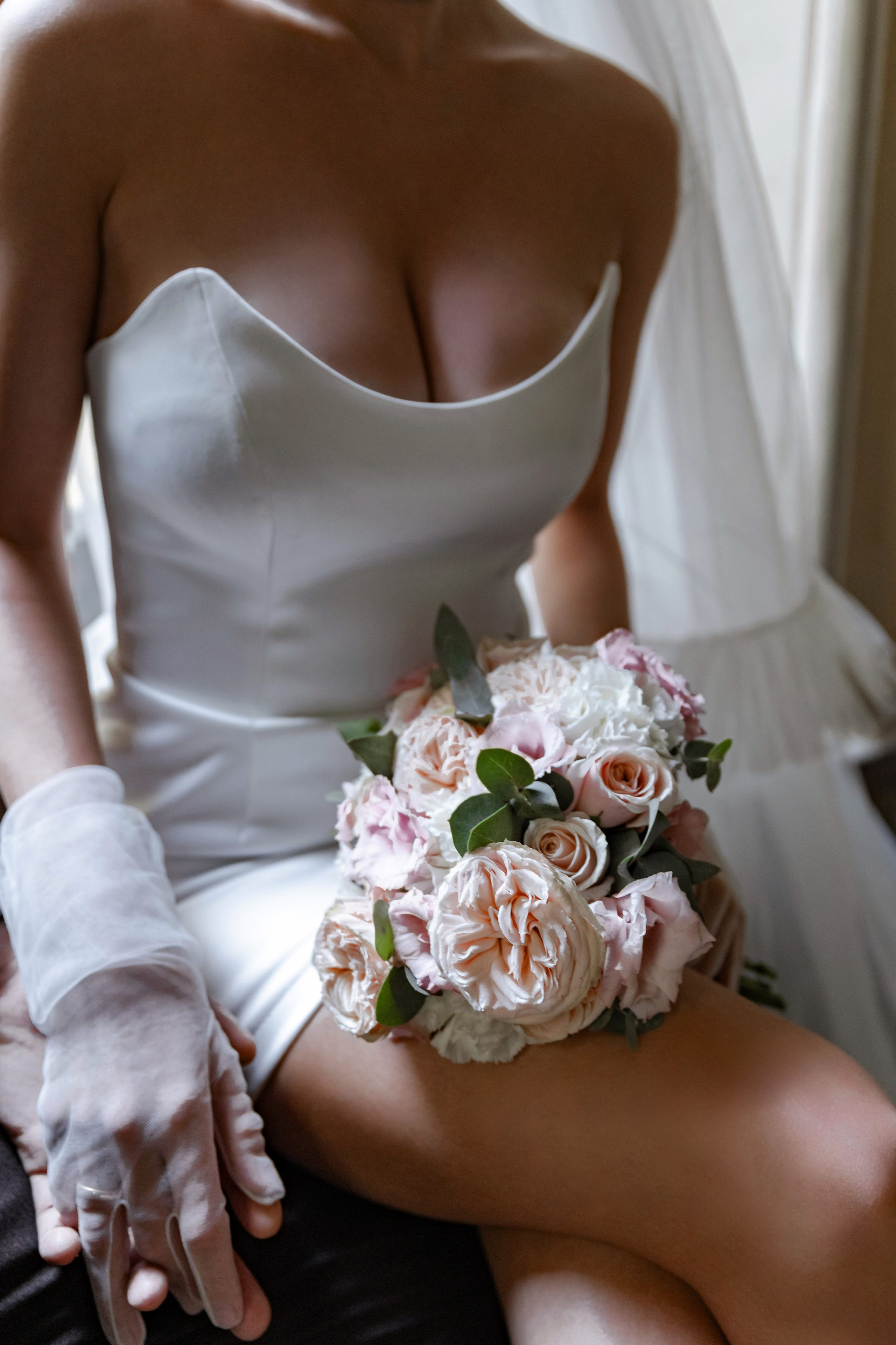 Свадьба в городе. Валерия и Тимофей. Свадебный и портретный фотограф в Санкт-Петербурге Надежда Чечулина