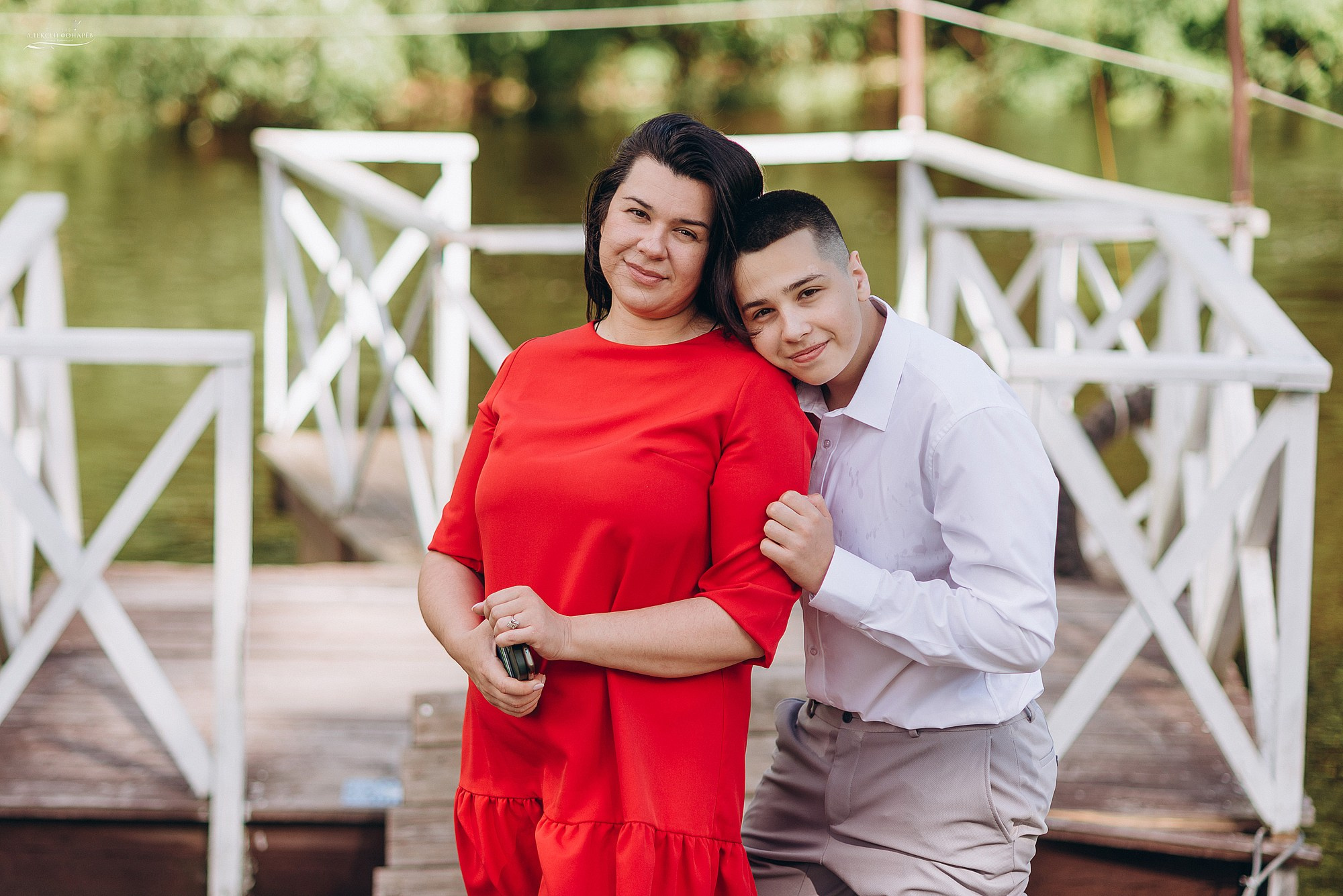 Школьный фотограф в Дубне Талдоме Кимрах. Свадебный фотограф в Дубне Алексей Фонарёв