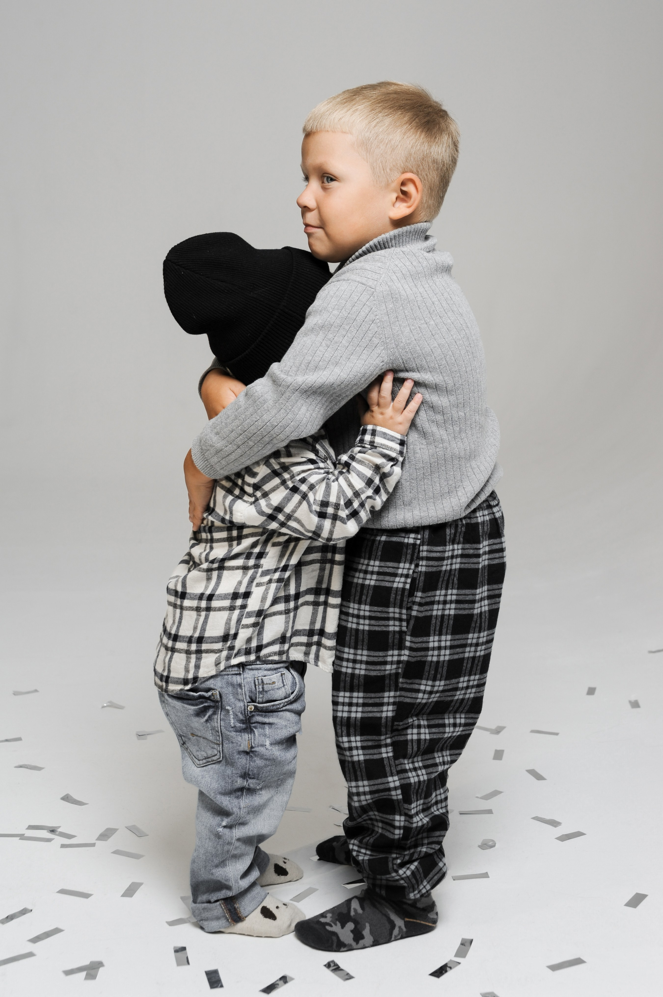 Минималистичная новогодняя семейная съемка. Фотограф в Екатеринбурге Артём Зайнетдинов