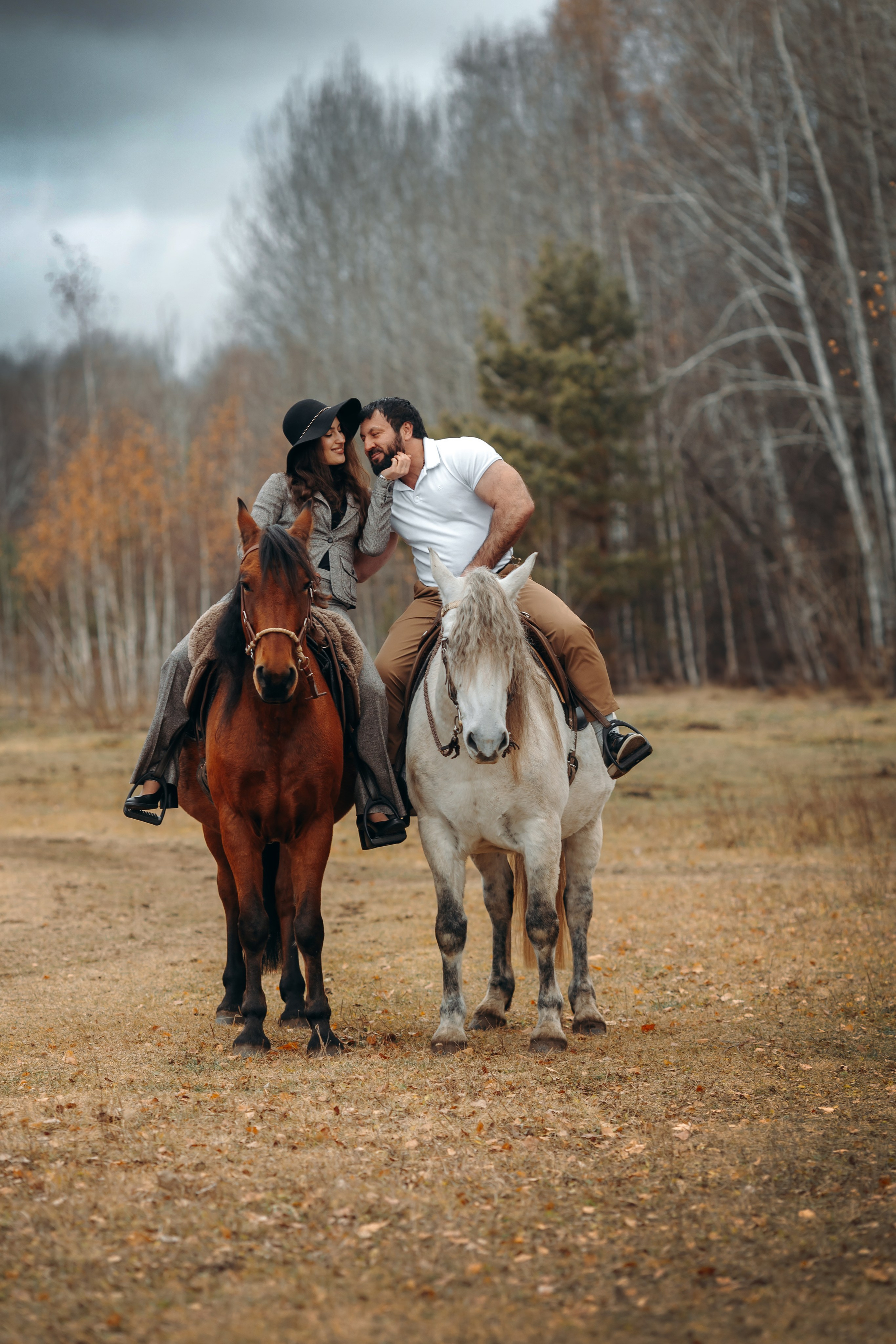 LOVESTORY С ЛОШАДЬМИ. Анна Молчанова конный фотограф в Тюмени | фотосессии с лошадьми Тюмень