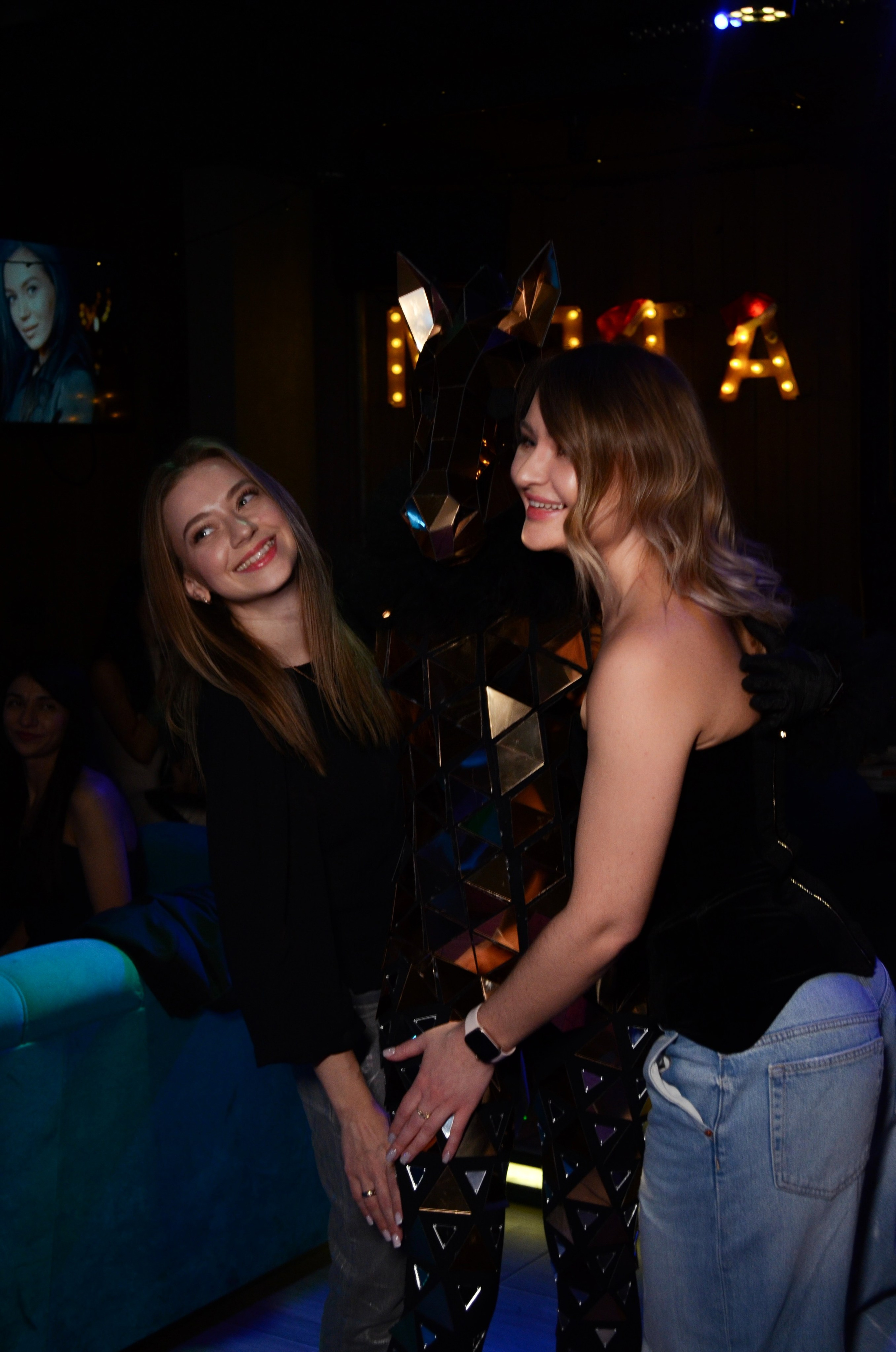 19.12.25 New Year Party. Мята Спортивная — Кальянная, караоке, бар в Минске