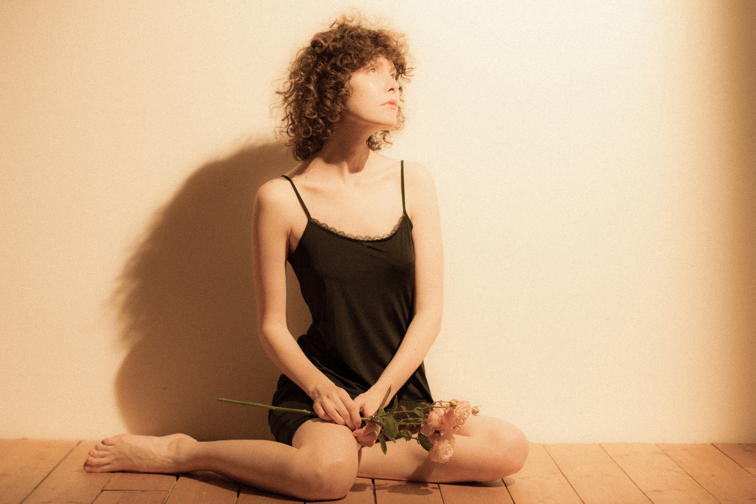 Оля, студия. Портретный и предметный фотограф Елизавета Федорова