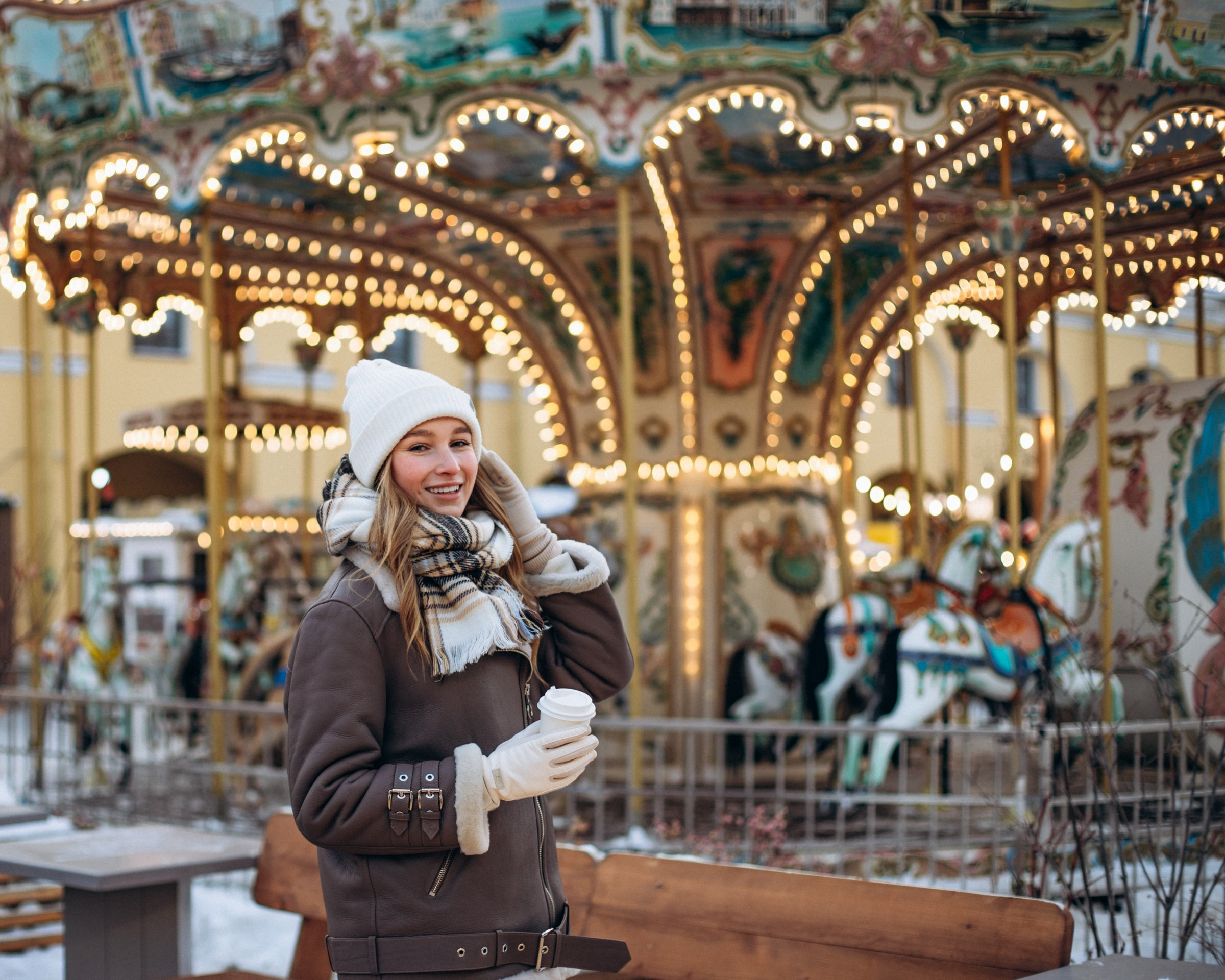 Александра в декабре. Фотопрогулка в Петербурге. Индивидуальный и семейный фотограф в Санкт-Петербурге