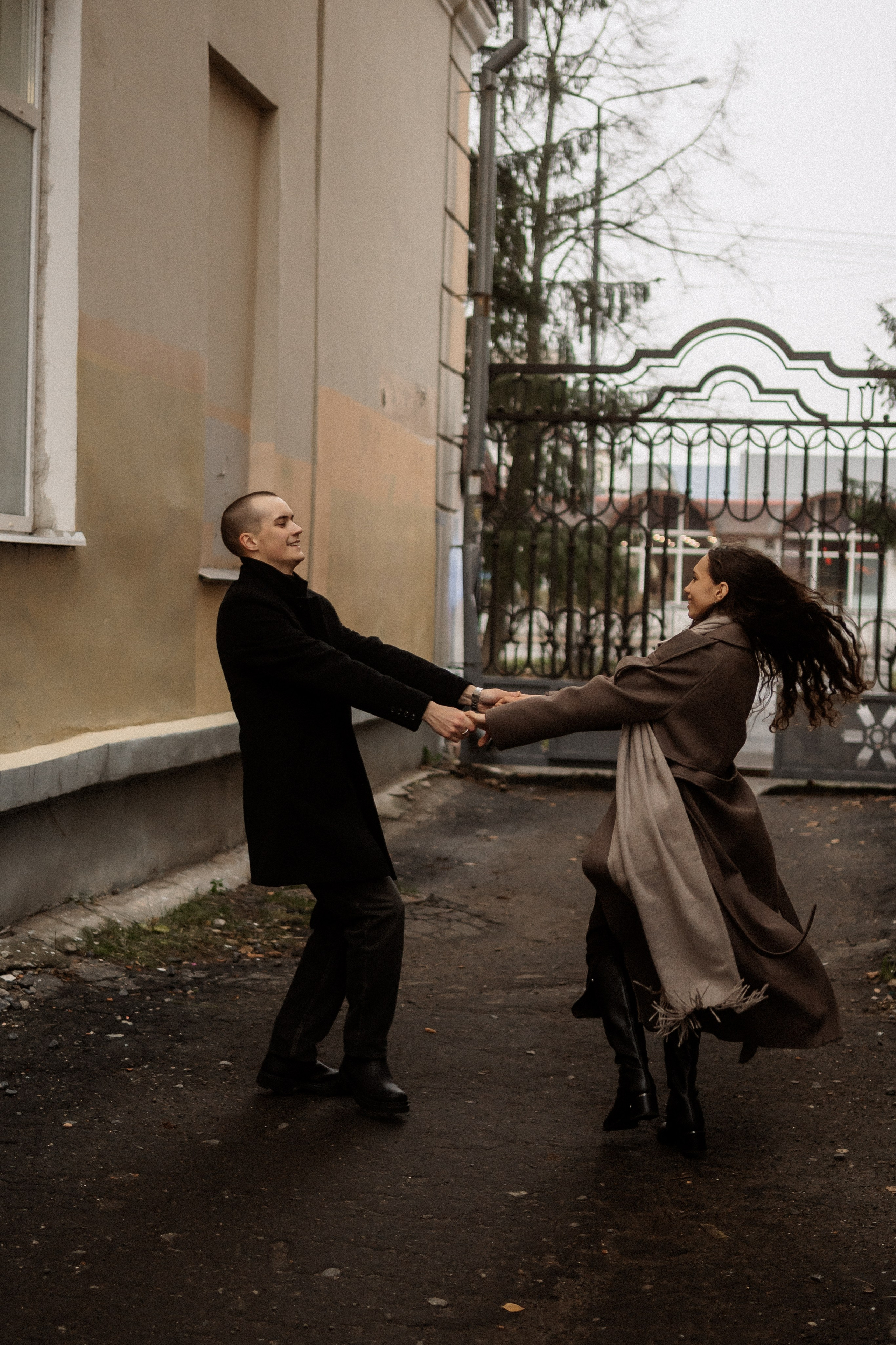 [… love on the streets of Arkhangelsk]. Фотограф в Архангельске
