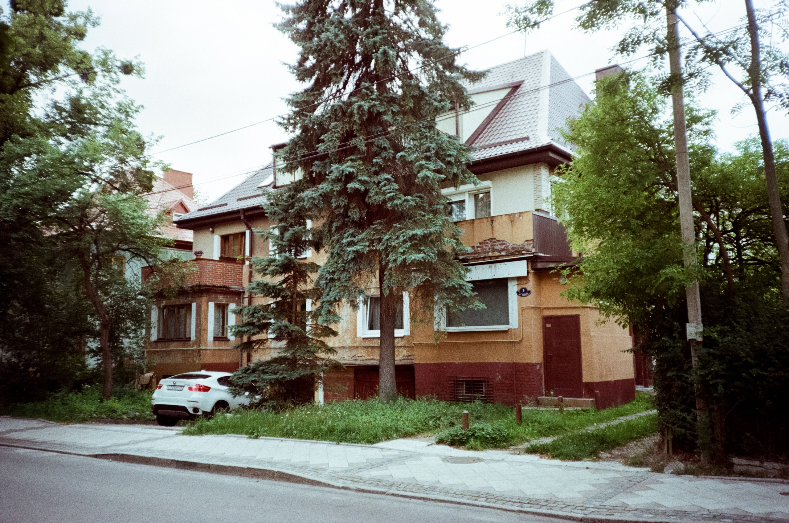 Калининградский стрит. От Амалиенау до кафе Толстой. Фотограф-документалист Мария Осокина