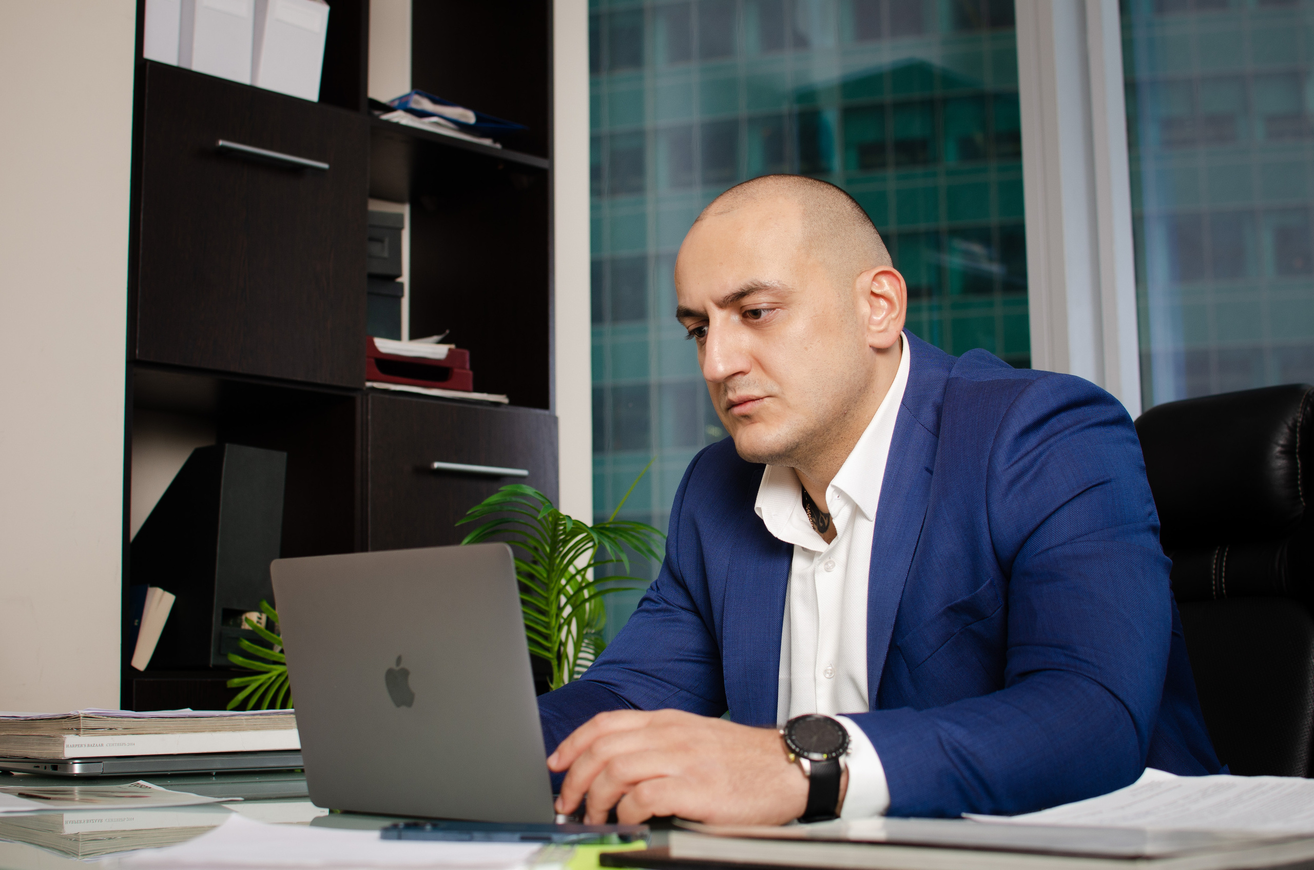 Business. Универсальный фотограф в Москве Михаил Королёв