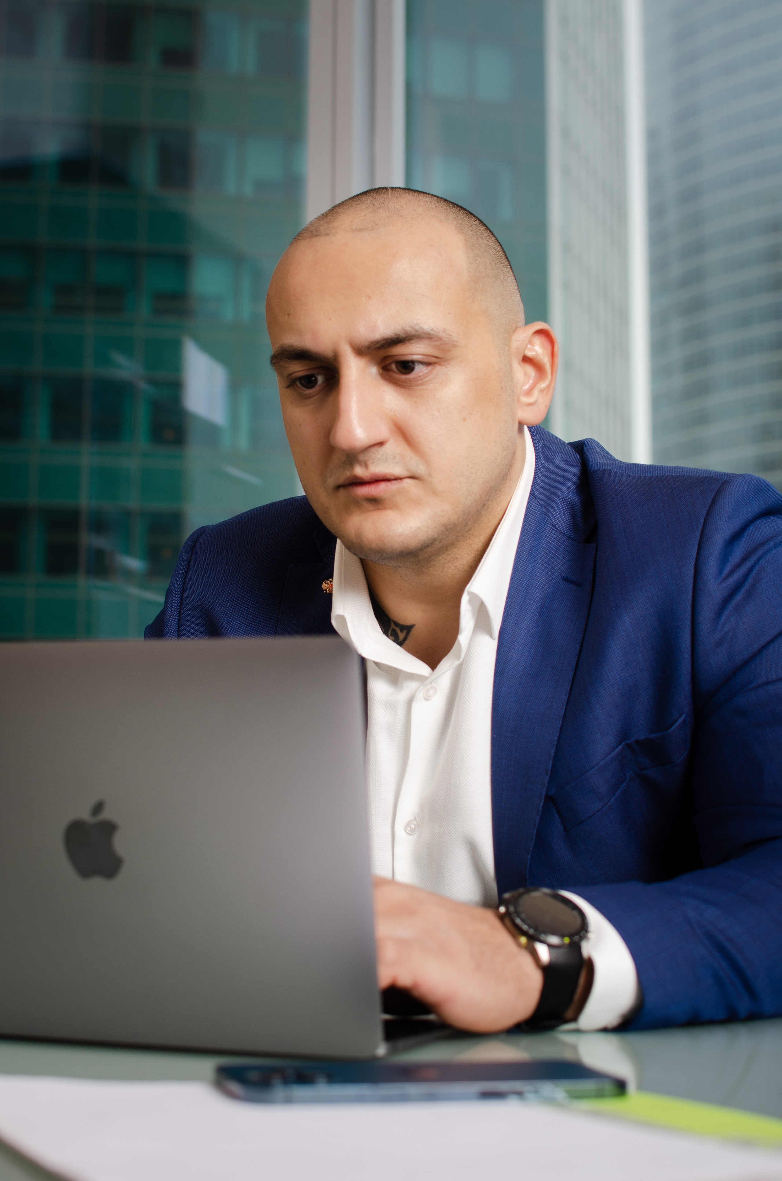 Business. Универсальный фотограф в Москве Михаил Королёв