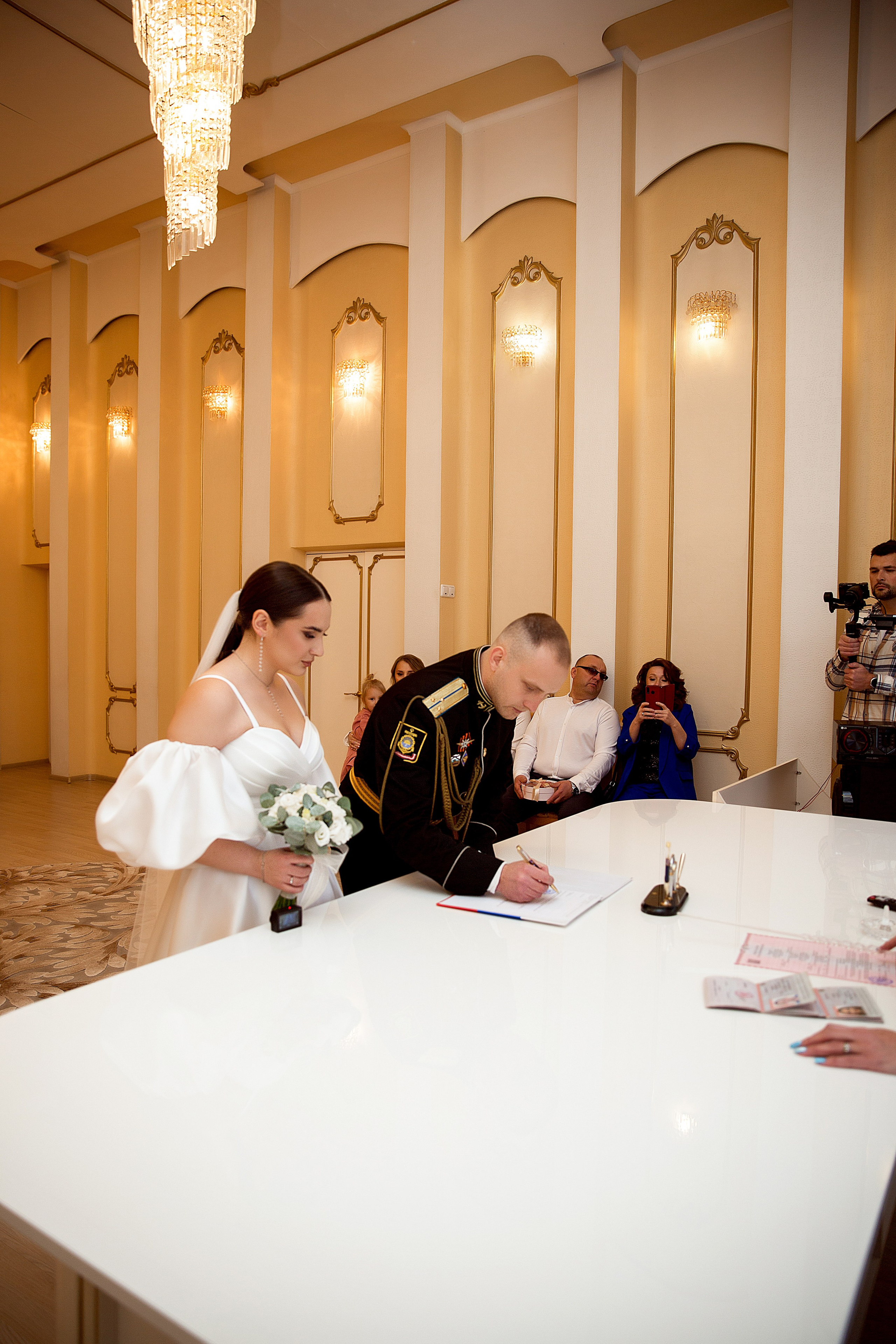 Дмитрий и Валерия. Людмила Далидович топовый семейный фотограф Находка/Владивосток