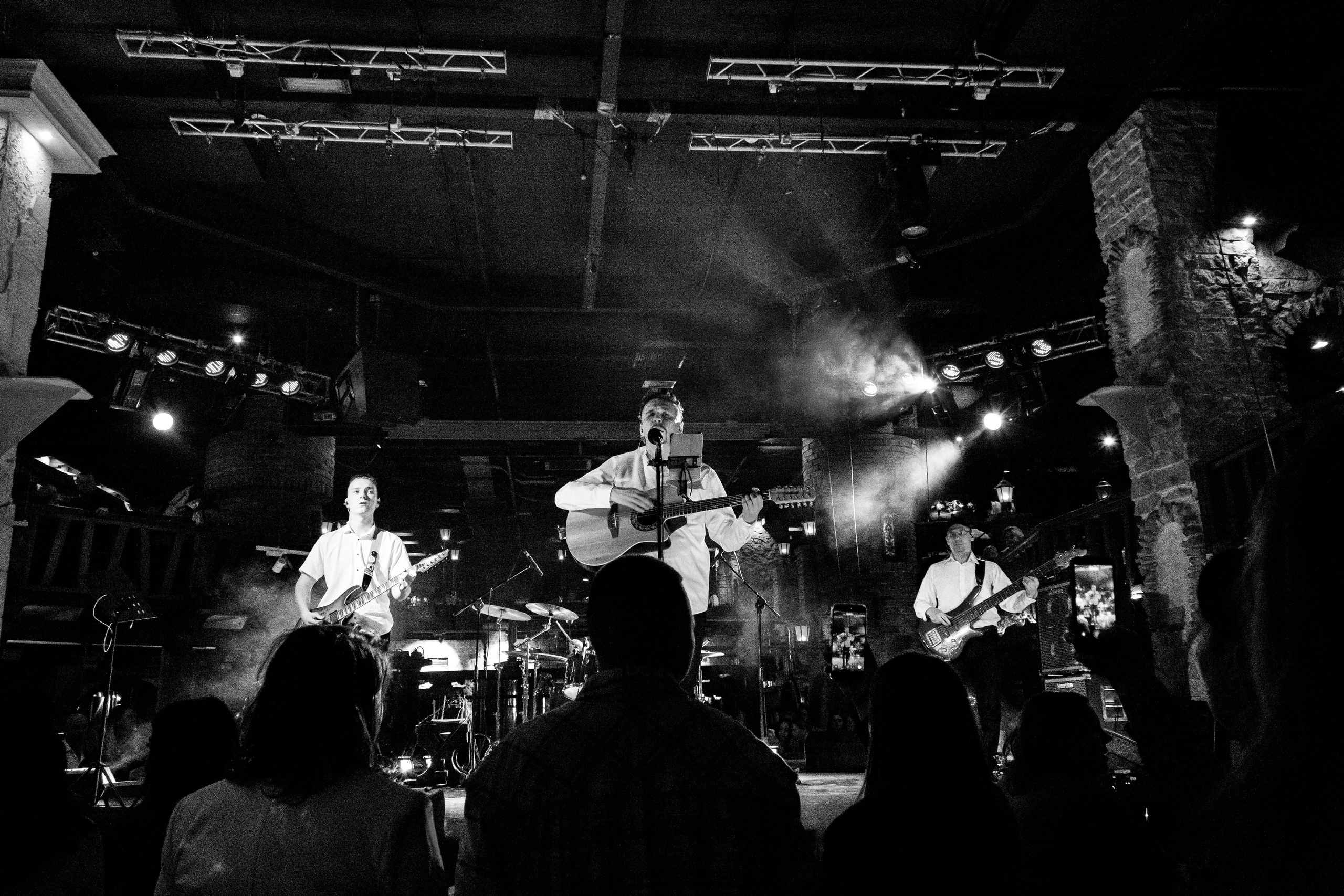 Группа "Бумажный Змей", Арт-ресторан "Балаган", Воронеж.