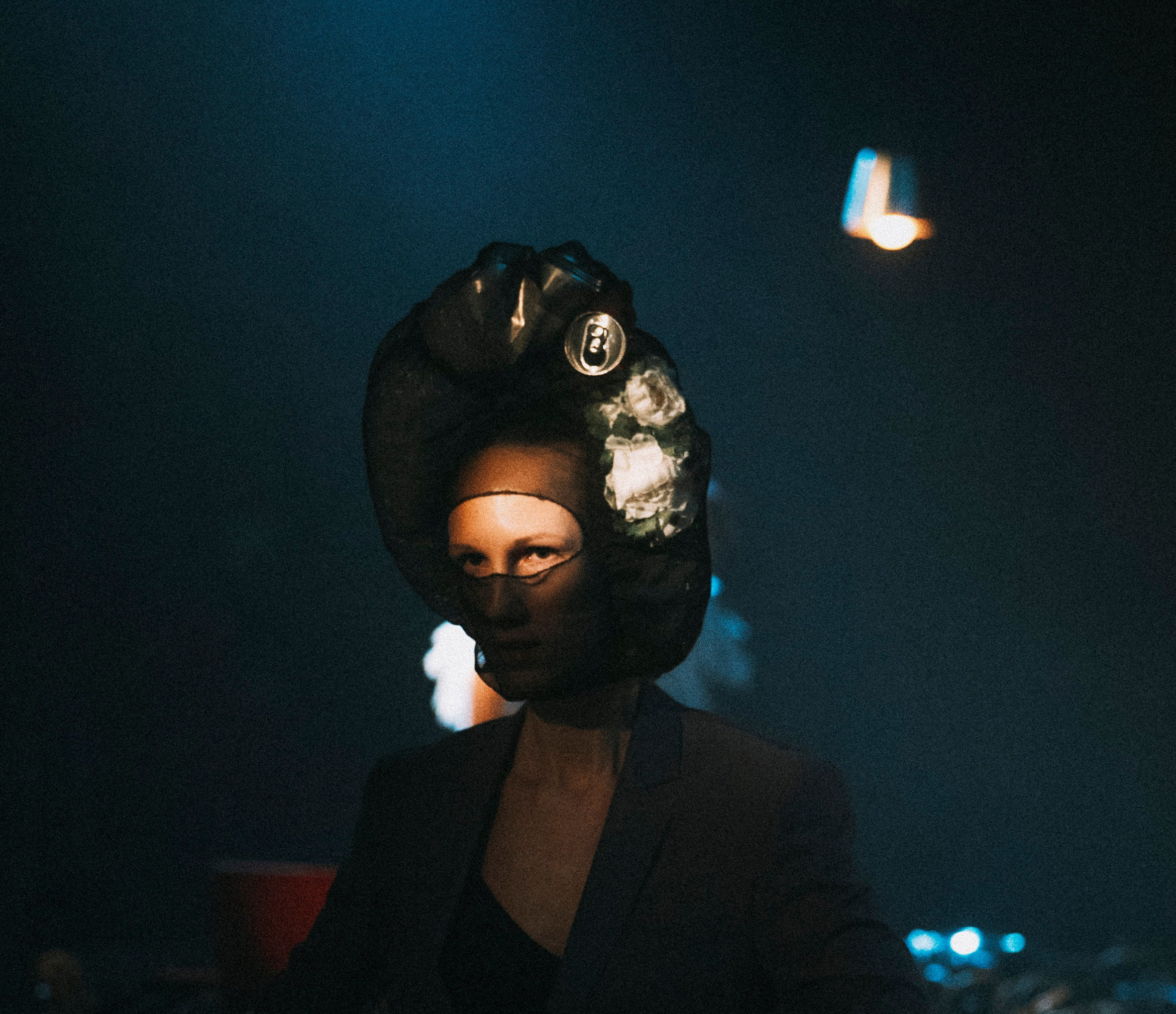 2026. Стрит-фотография, полная абсурда, идиотизма и красоты