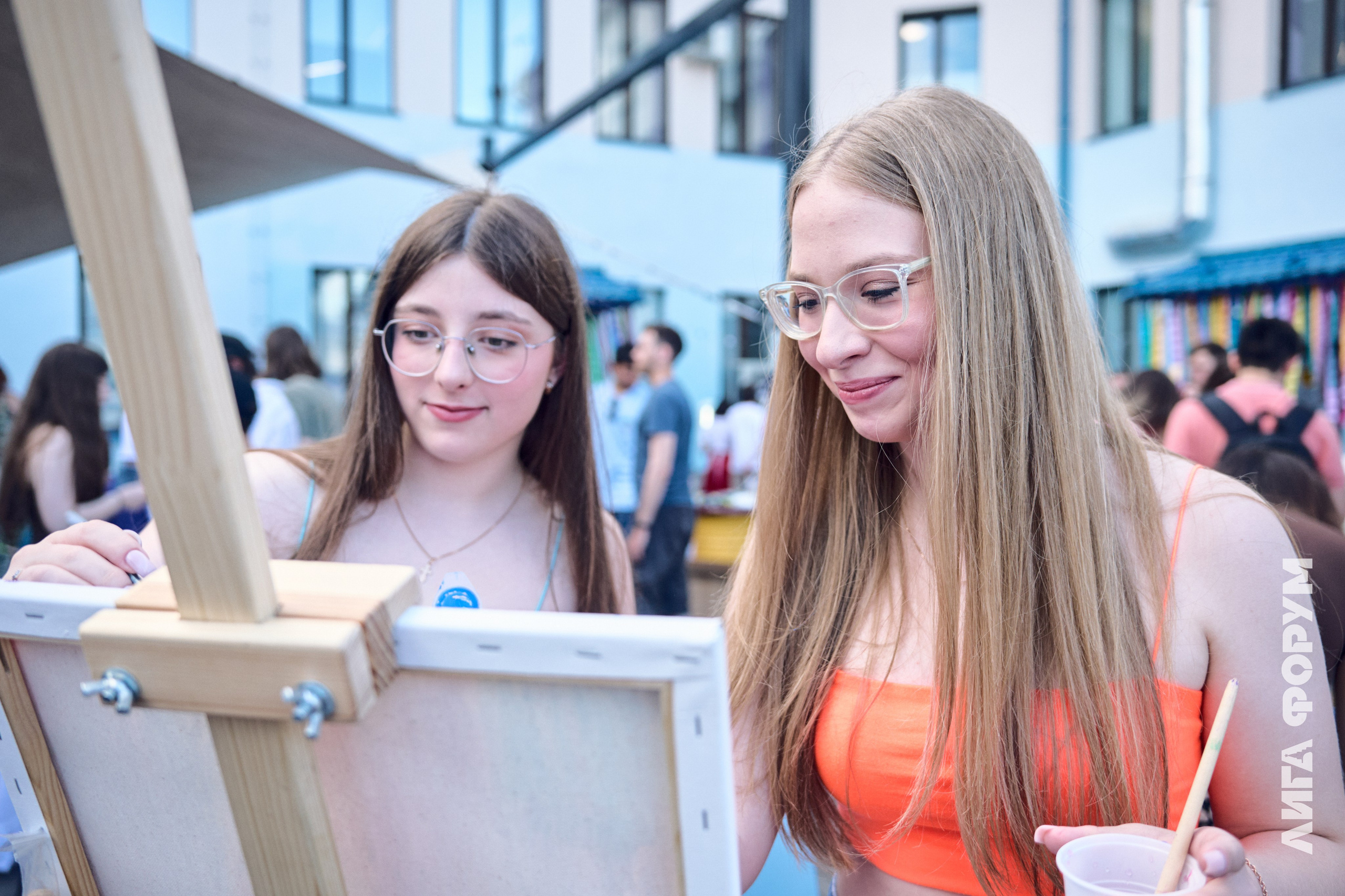 Тусовка Лига Форум 2025 — Репортажная съёмка | Казань. Фотограф Халитов Фидаиль — Казань | Мероприятия, Портреты, Репортажи