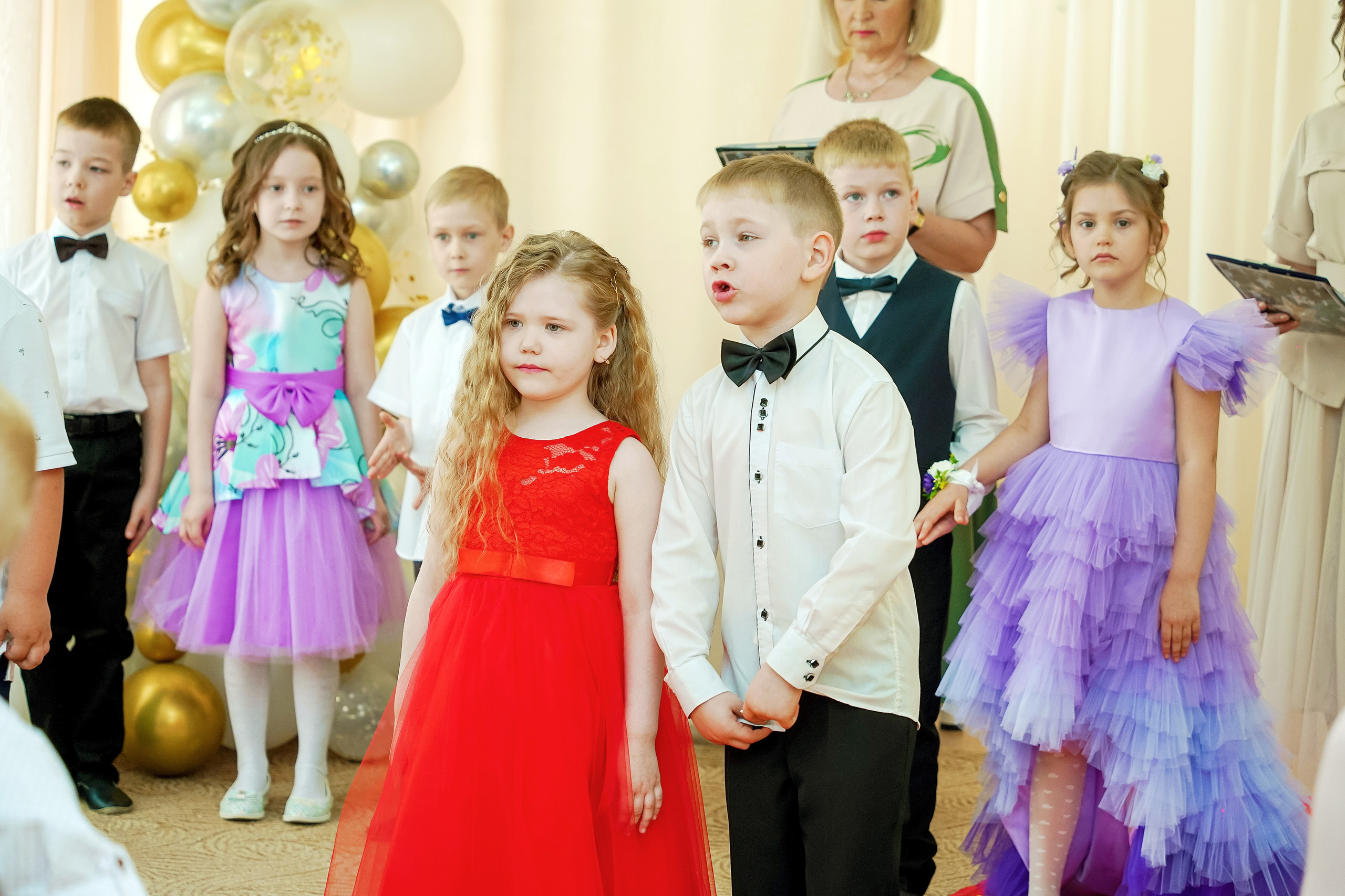 Фотосъемка видеосъёмка фотограф видеооператор новогодних утренников  в. Фотограф, видеооператор Нина Коршунова