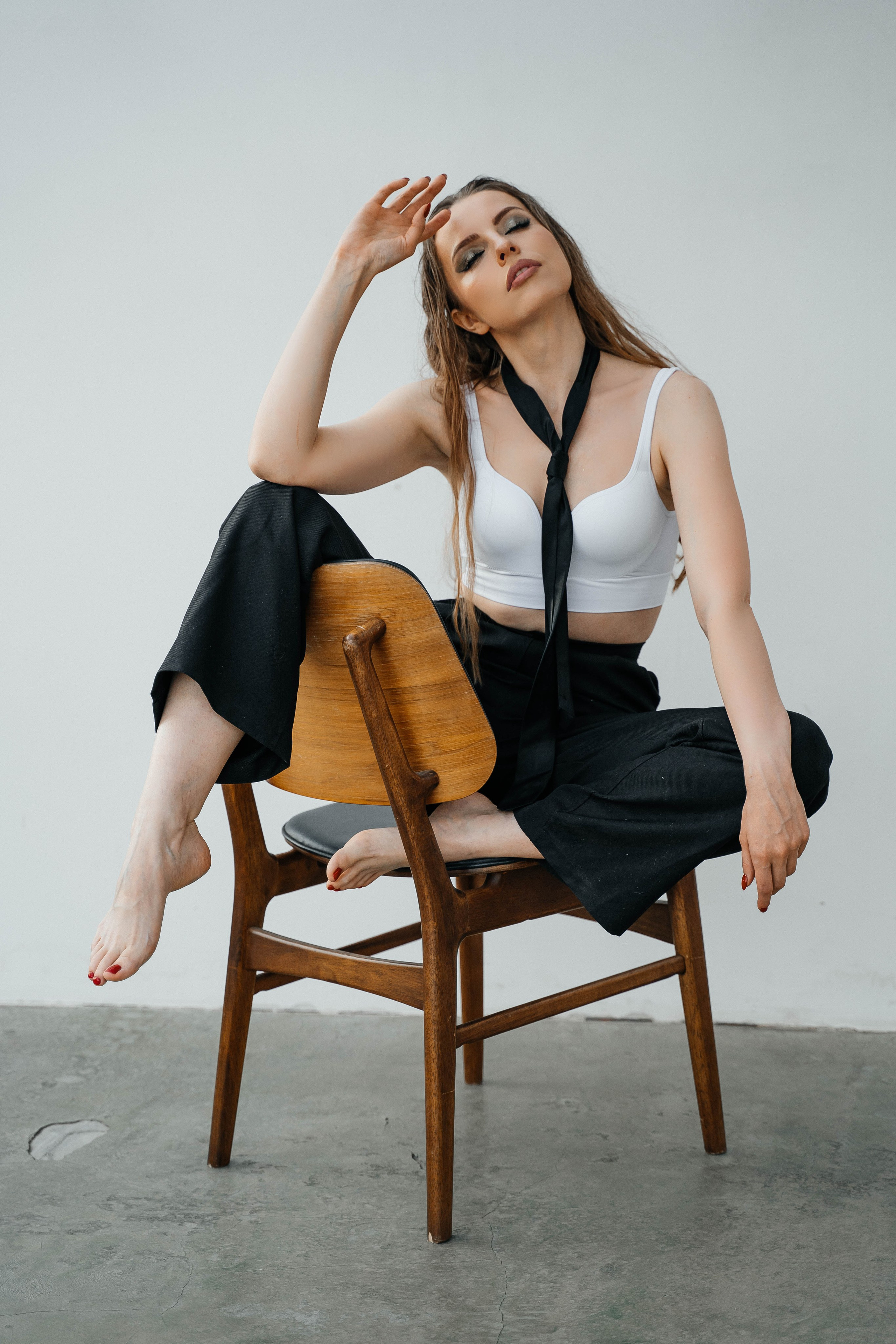 Съемки в интерьере студий. Виктория Алпеева — фотограф по любви