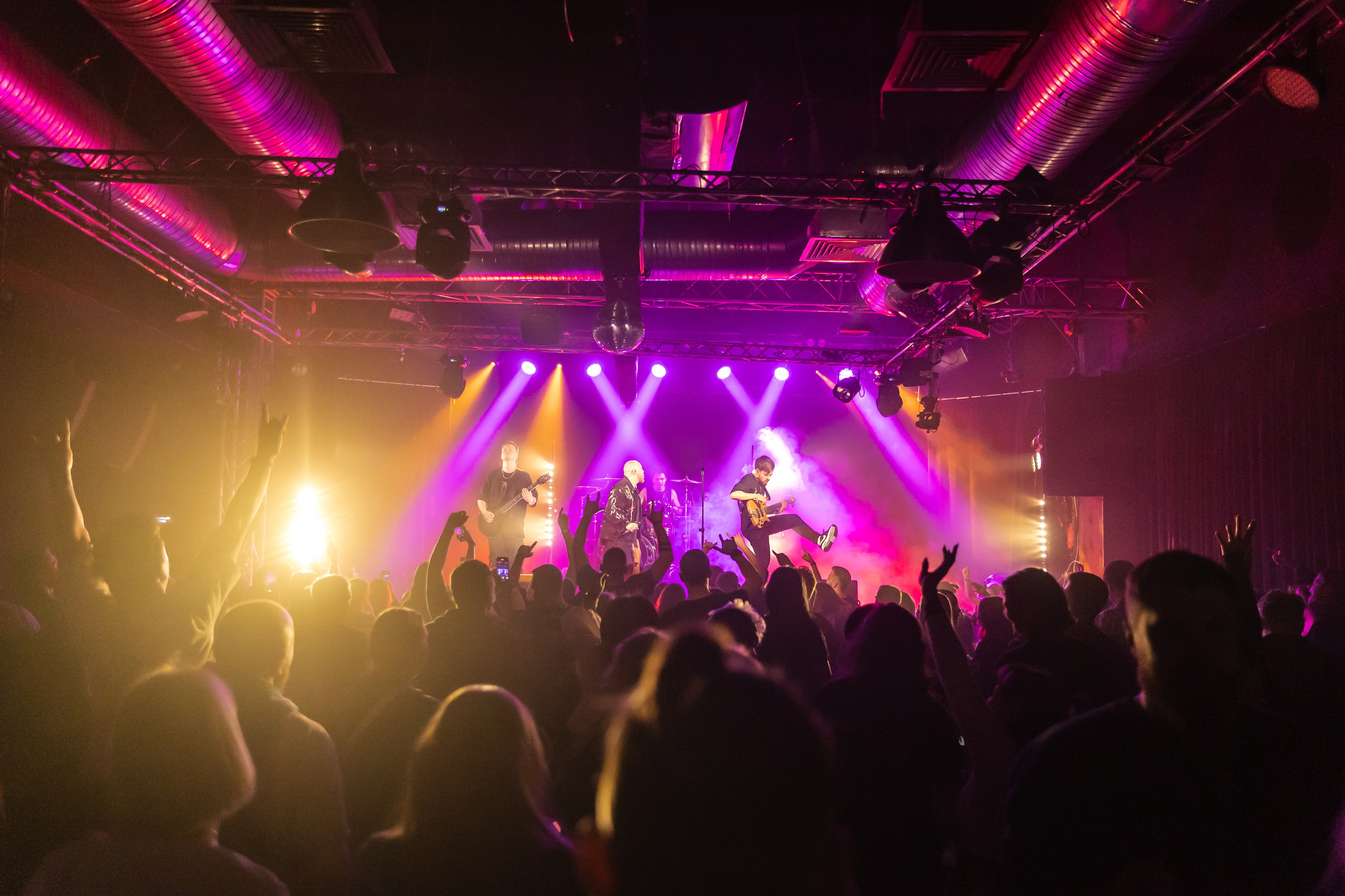 Концерт альтернатив метал группы iOSTRA 30.03.24. Фотограф Владимир Охрименко