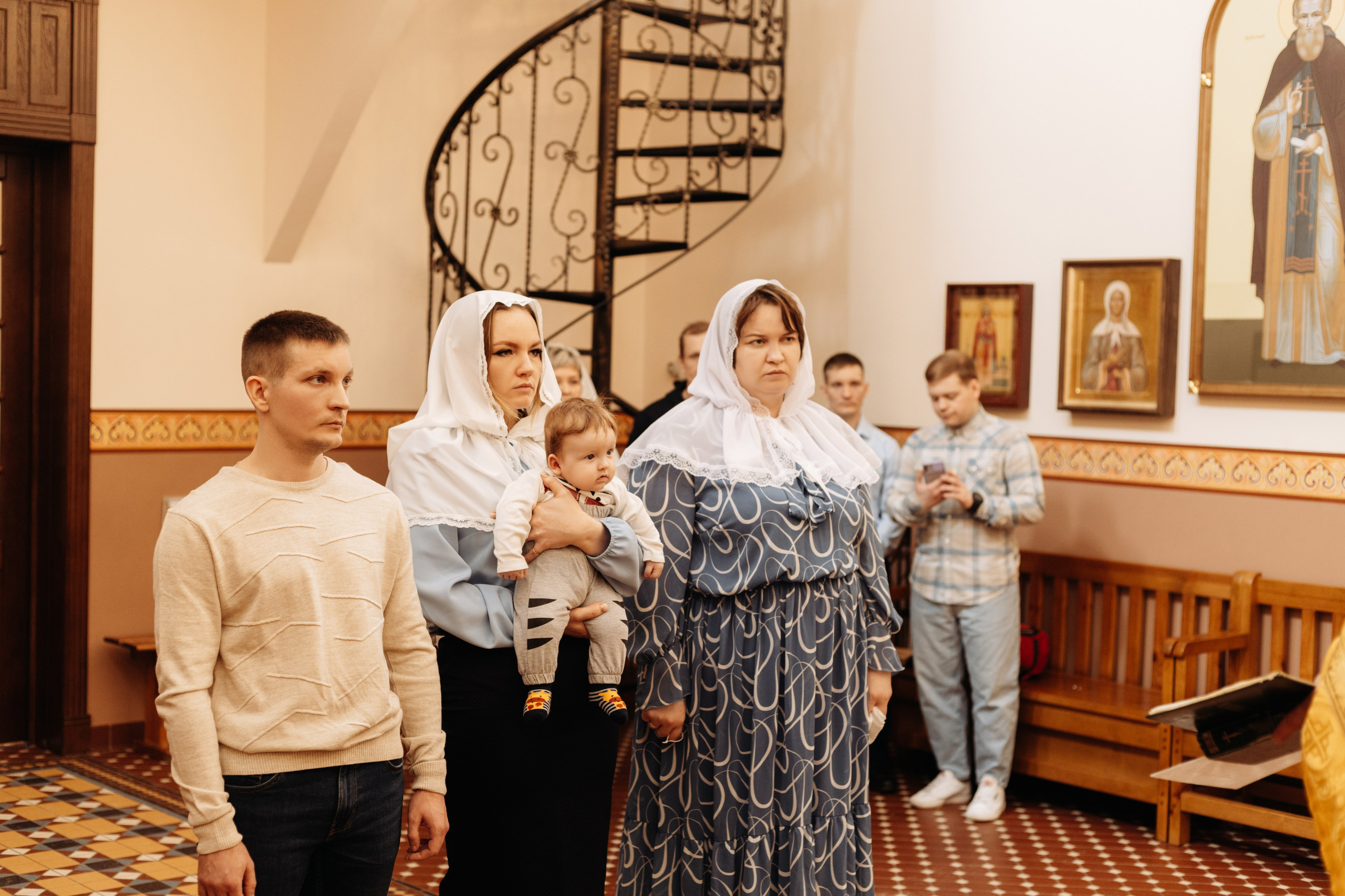 Таинство Крещения в Храме иконы Божией Матери Скоропослушницы. Семейный фотограф в Рязани и Рязанской области