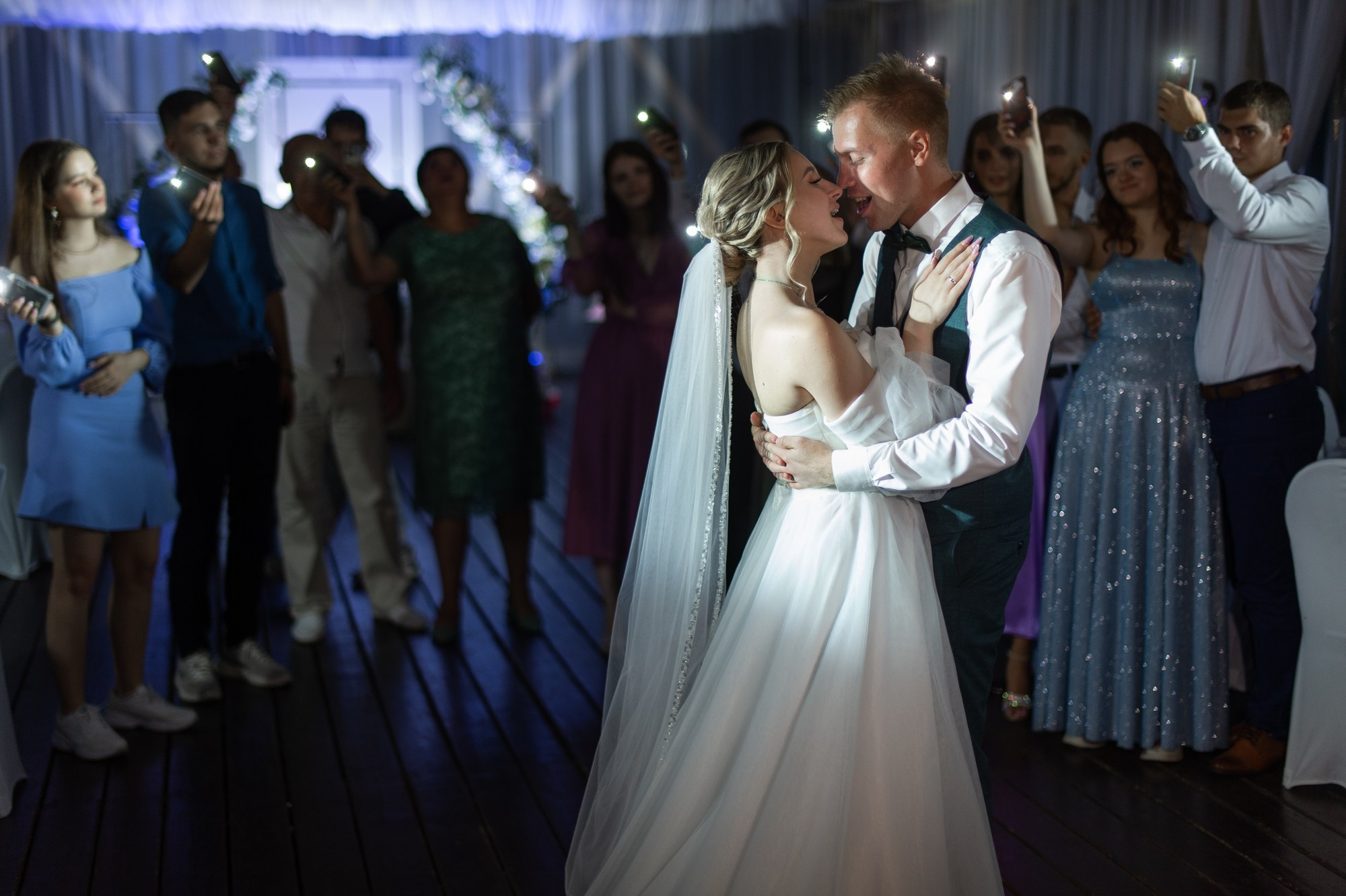 Омская Аврора. Свадебный и семейный фотограф в Омске Мормулев Михаил