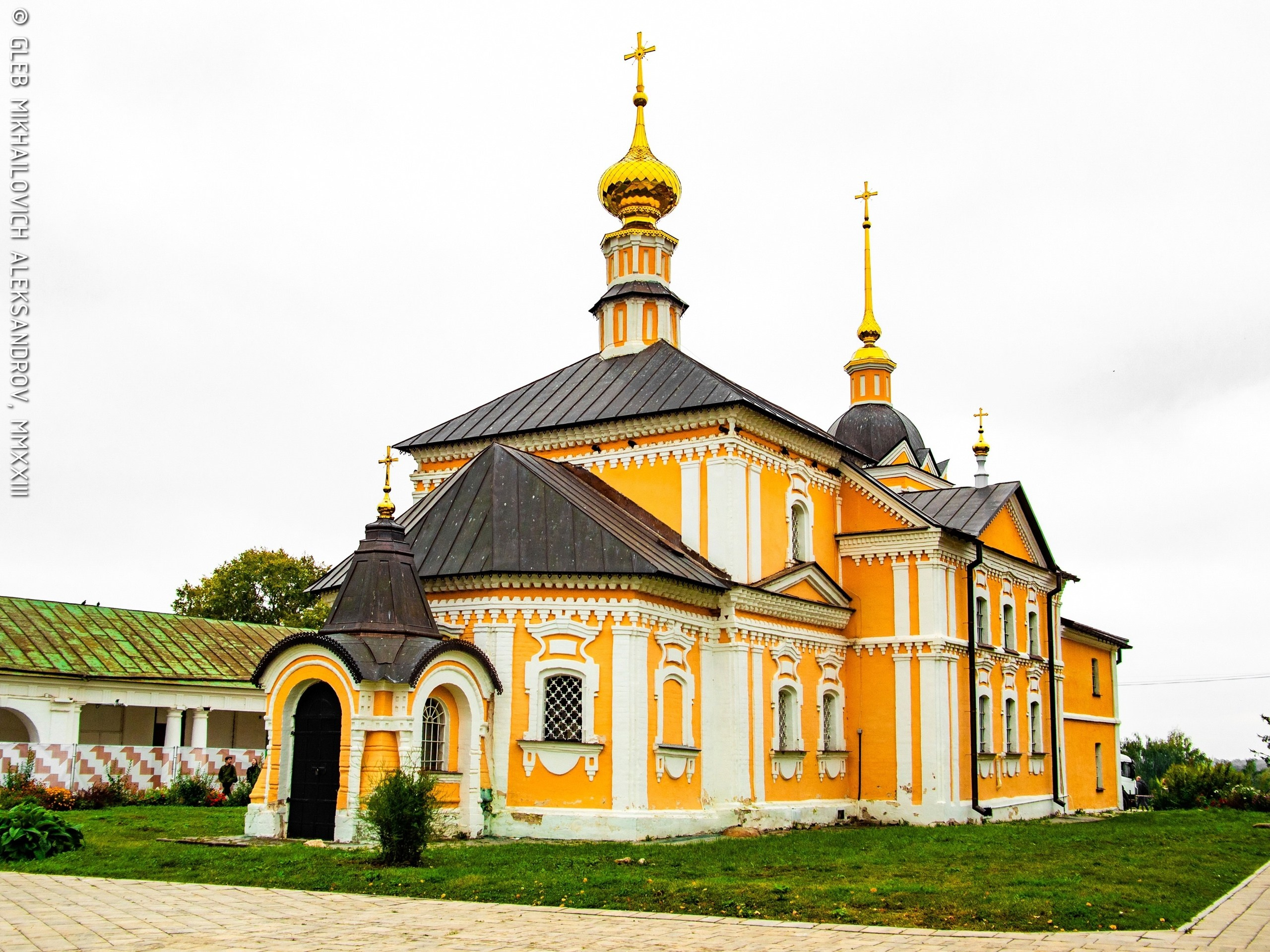 Суздаль. Храм Николая Чудотворца (Кресто-Никольский). Зодчество