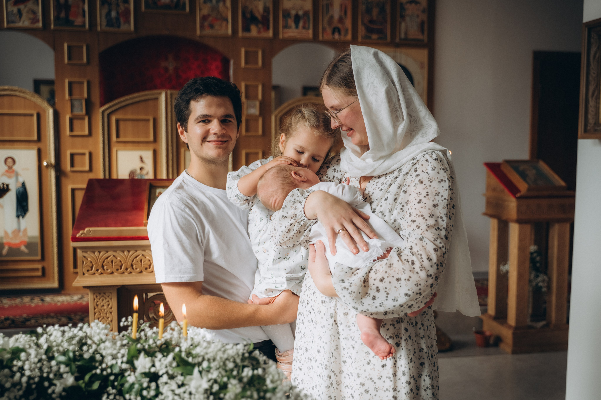 Крещение Ромы (Приход храма святой Равноапостольной княгини Ольги). Семейный фотограф в Минске Дарья Дреко
