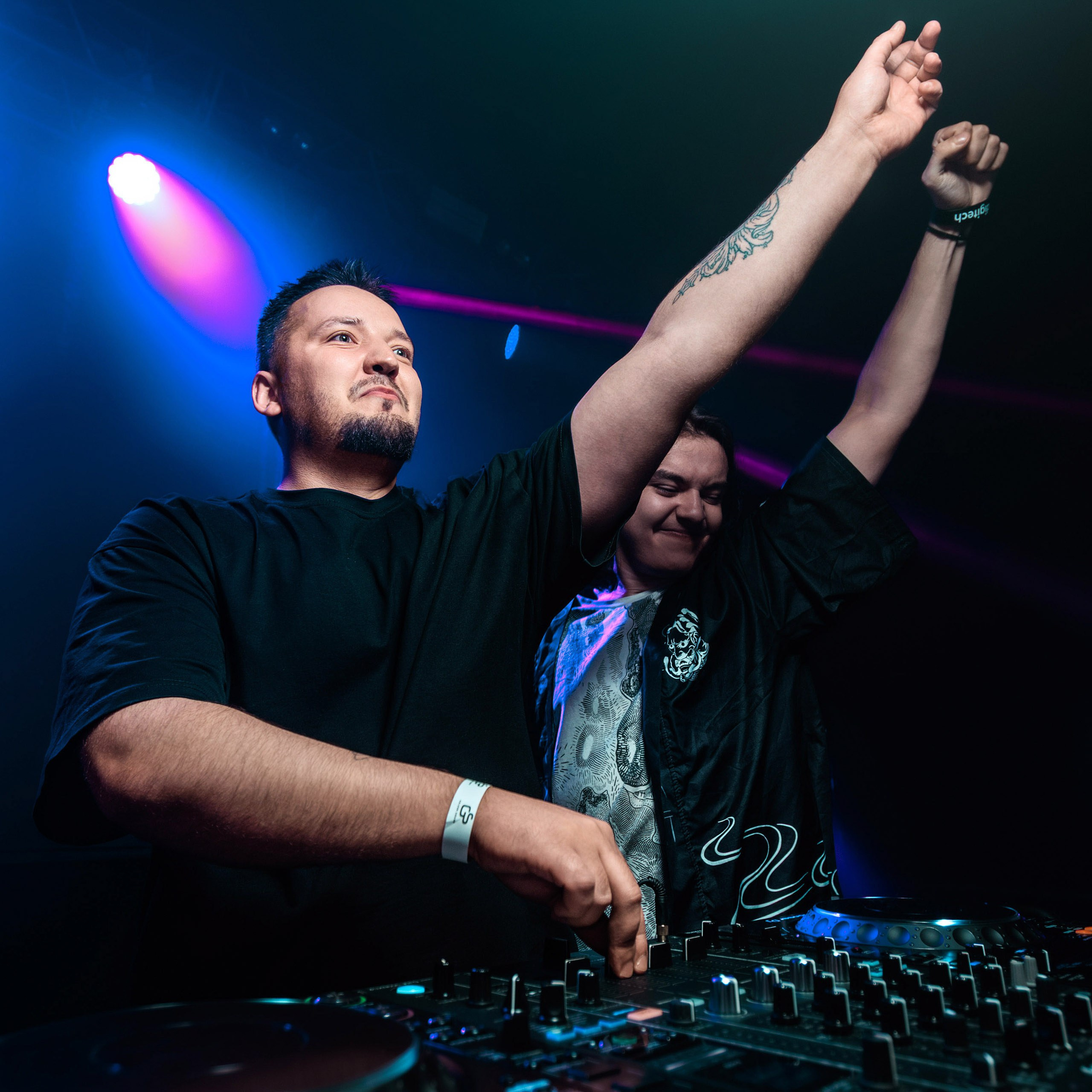 День первокурсника | Свобода. Репортажный фотограф Екатеринбург | Яркий, качественный репортаж | Концерты, клубы, репортаж, праздники, корпоративы