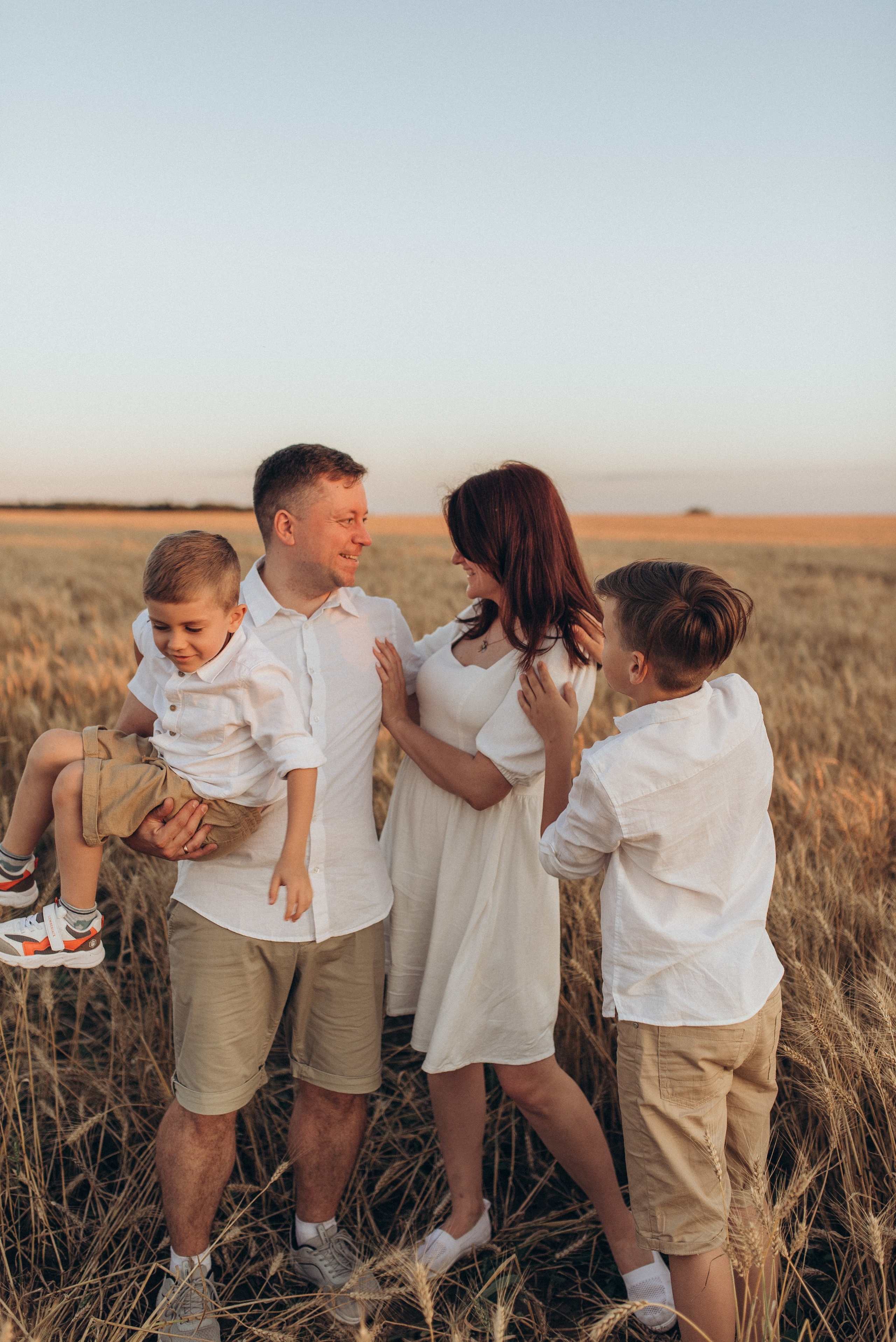 Семейная летняя прогулка. Семейный фотограф в Москве Екатерина Север