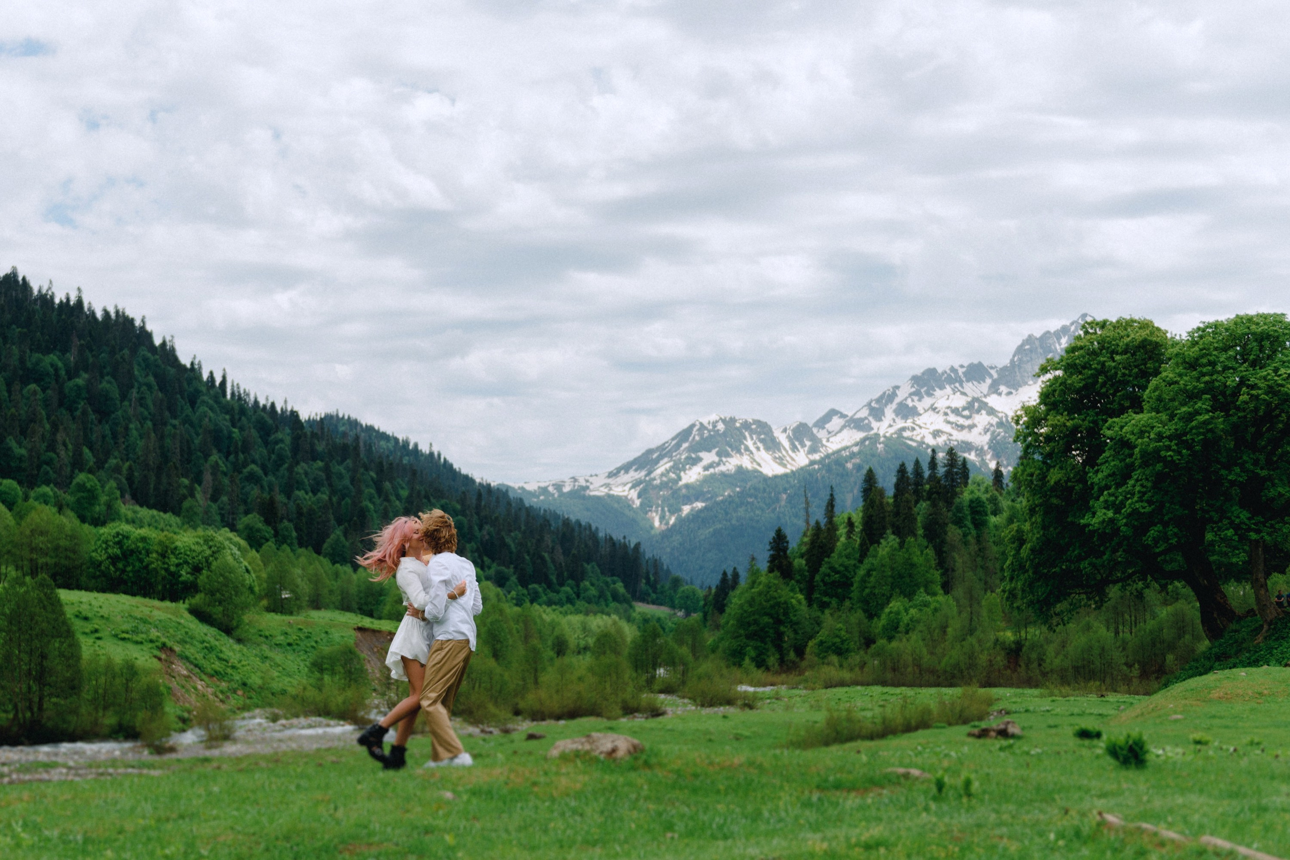 Alpine meadows phototour|The Italian Dolomites Love Story photoshoot. Fedor Lemeshko — Destination Wedding and Family Lifestyle photographer