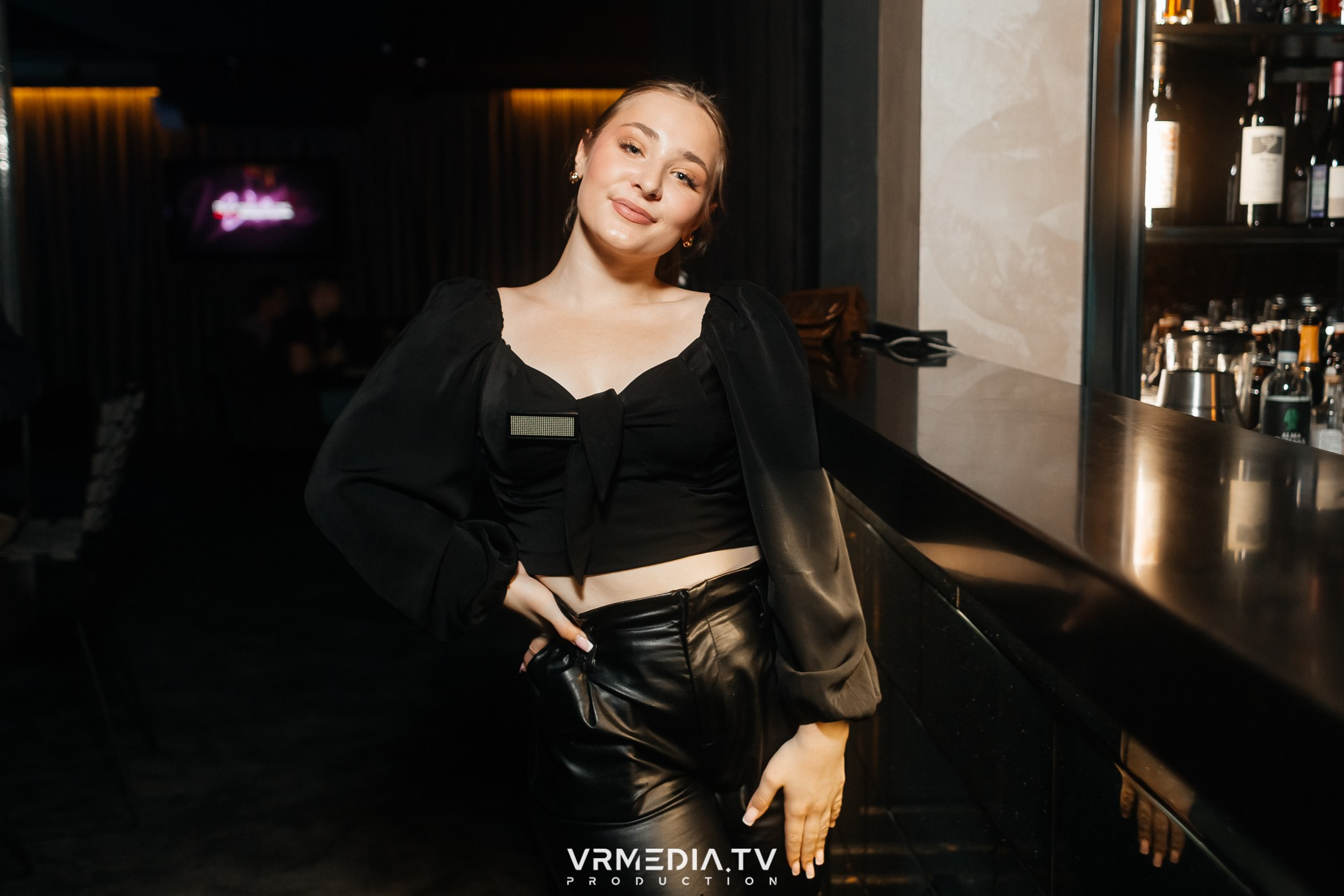 Выходные в караоке-баре «Volna»