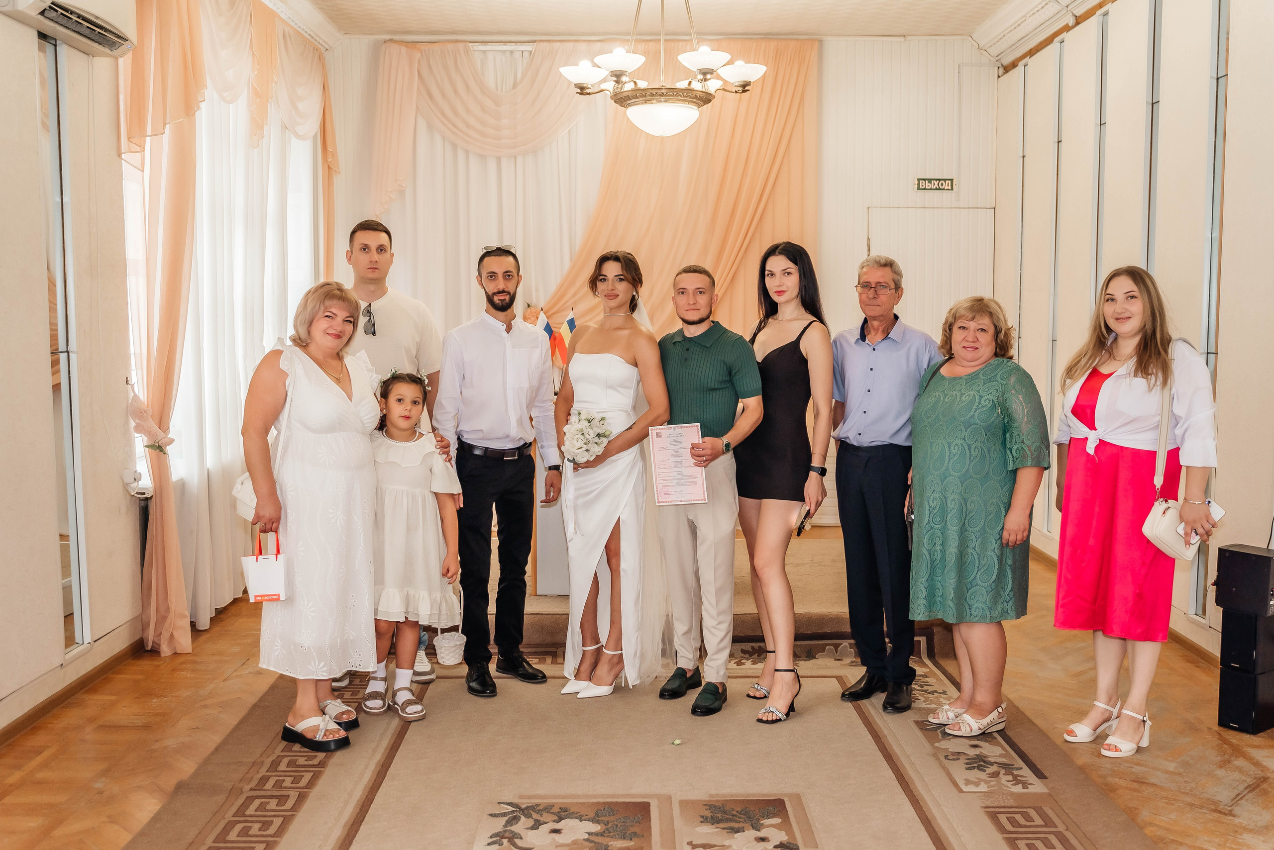 Лейла и Женя, 23.08.24. Фотограф Виктория Казановская в Каменске-Шахтинском