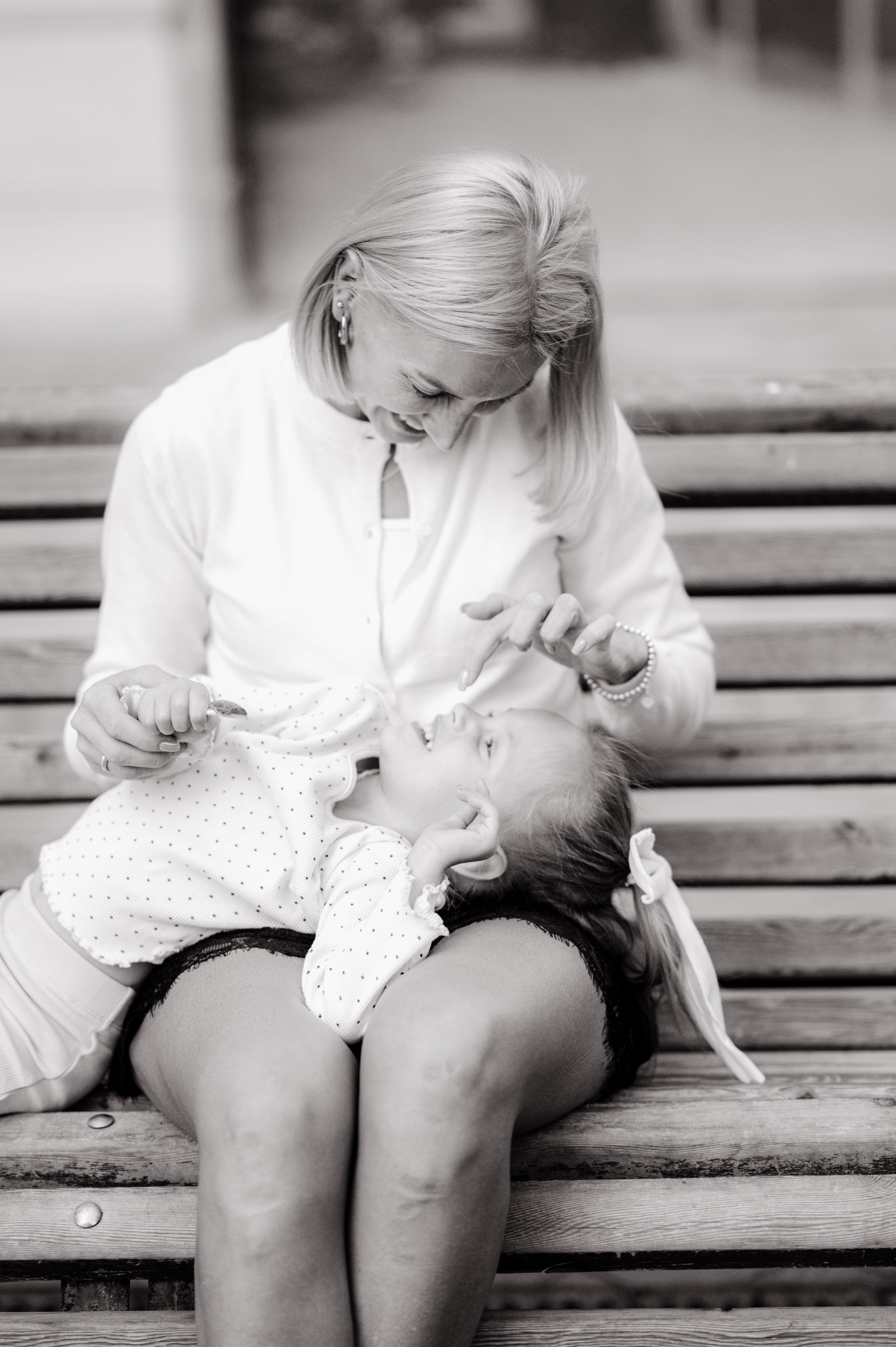 ЧБ прогулка. Детский и семейный фотограф