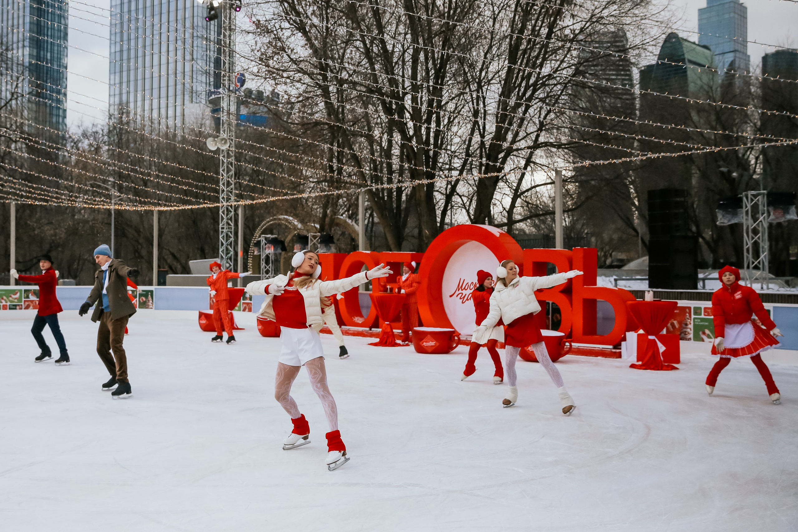 Ледовое шоу Сити каток Московское Чаепитие. Фотограф и видеограф Анна Домашенко