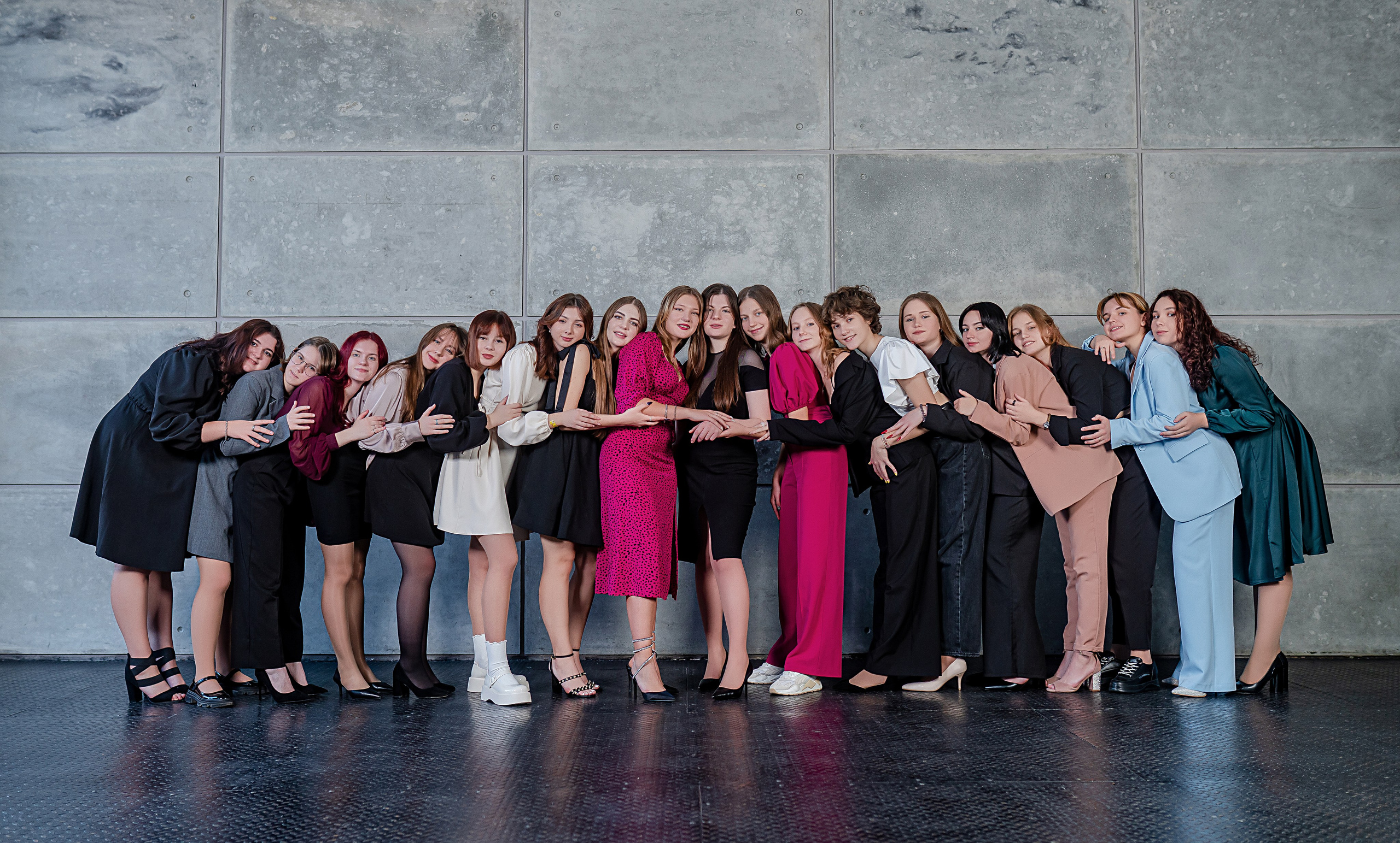 ФОТОКНИГИ ДЛЯ ШКОЛЫ, ВЫПУСКНЫЕ ФОТОКНИГИ В РОСТОВЕ, АЛЬБОМЫ. Современные Выпускные Альбомы в Ростове-на-Дону