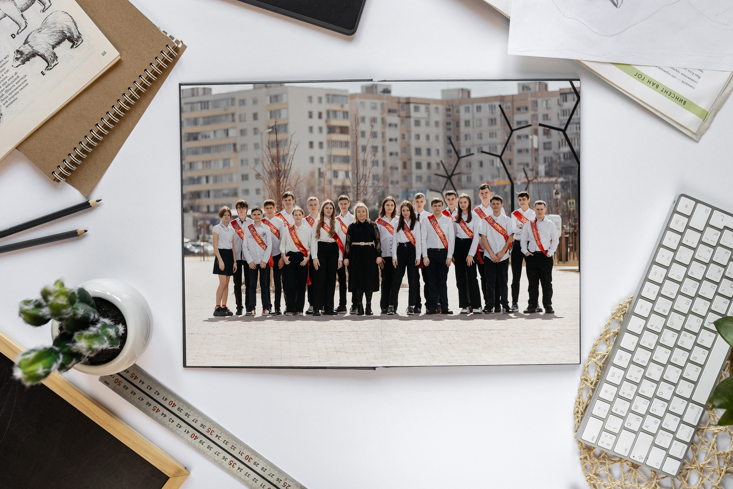 Фотокниги для старшеклассников. Студия детской игровой фотографии COLOUR