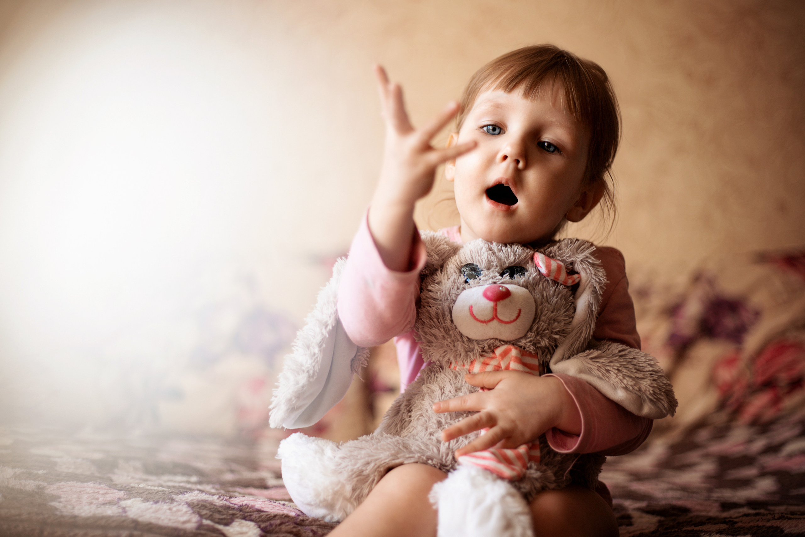 Мои дочки. Могут быть фото без обработки (исходники). Фотограф Пермь. Свадьбы. Семья и дети, школа, д. сад. Фотокниги