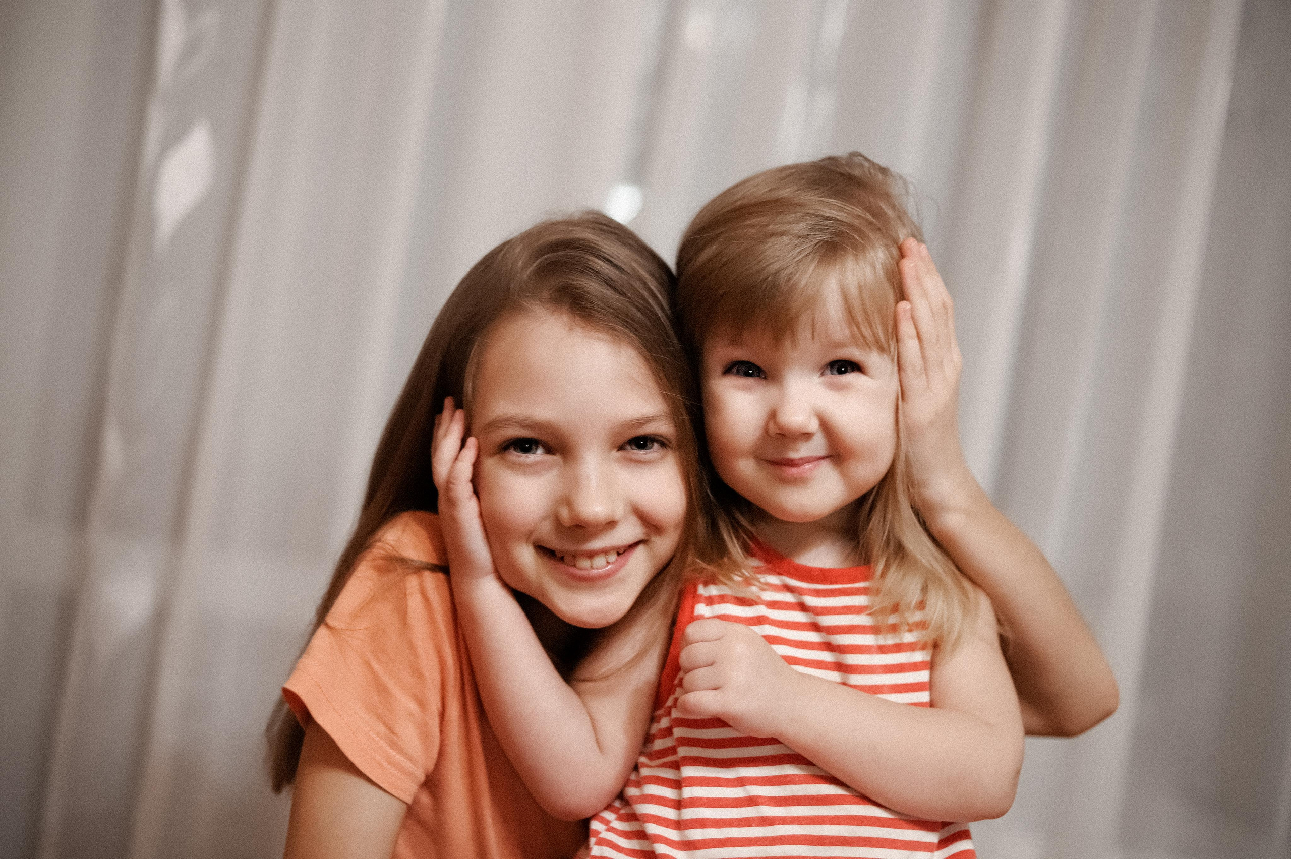 Мои дочки. Могут быть фото без обработки (исходники). Фотограф Пермь. Свадьбы. Семья и дети, школа, д. сад. Фотокниги