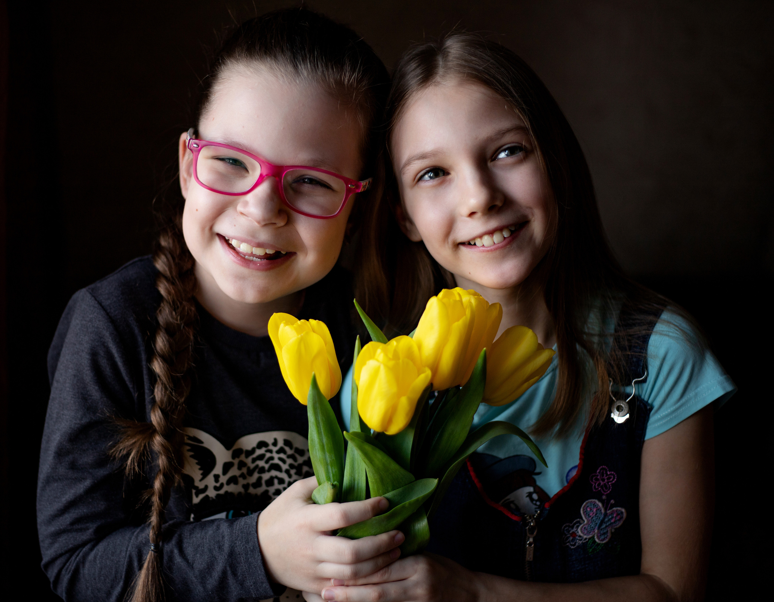 Милана и Юля