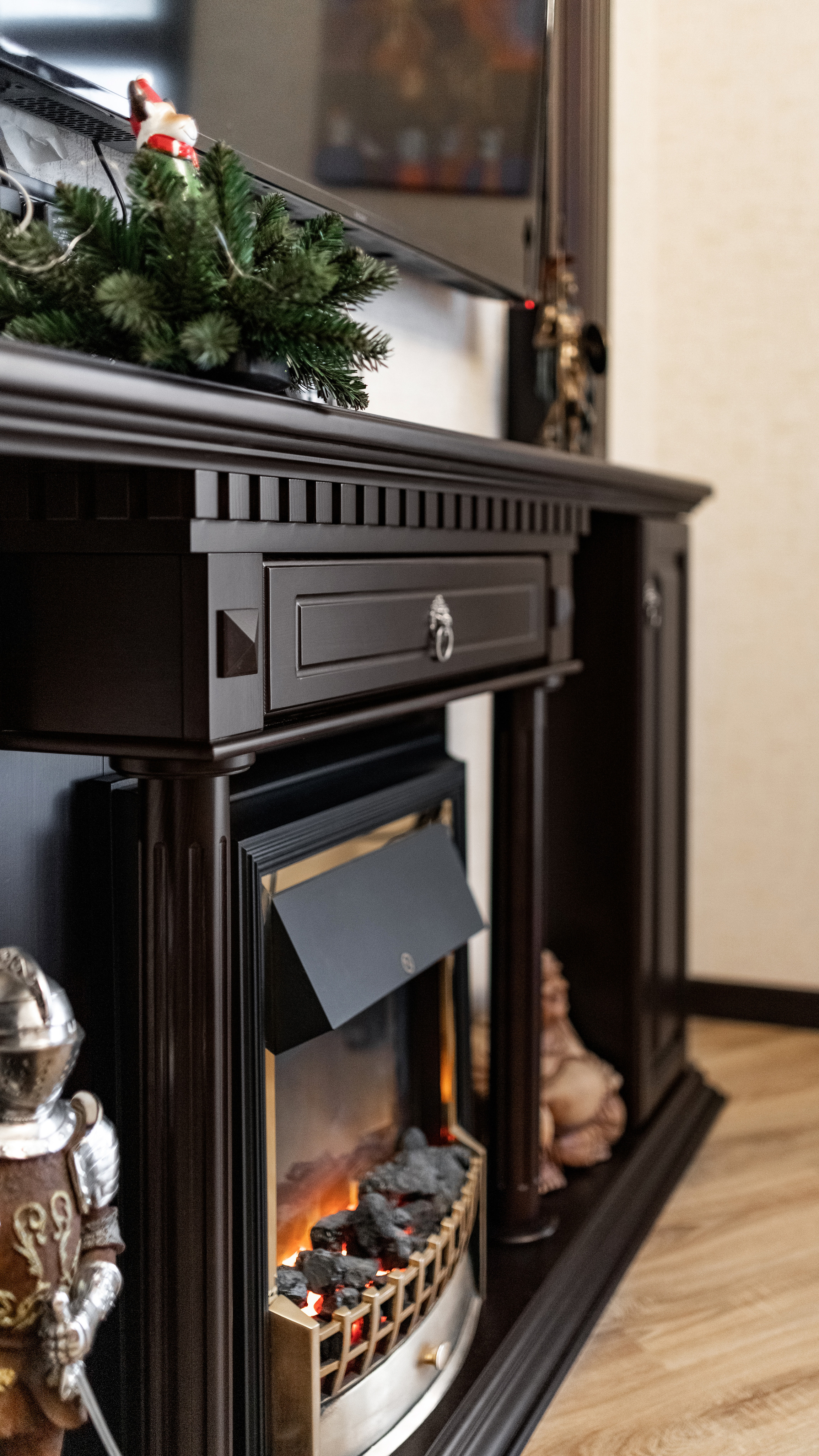 Интерьер в квартире (кухня, прихожая). Декабрь 2021. Фотограф Пермь. Свадьбы. Семья и дети, школа, д. сад. Фотокниги