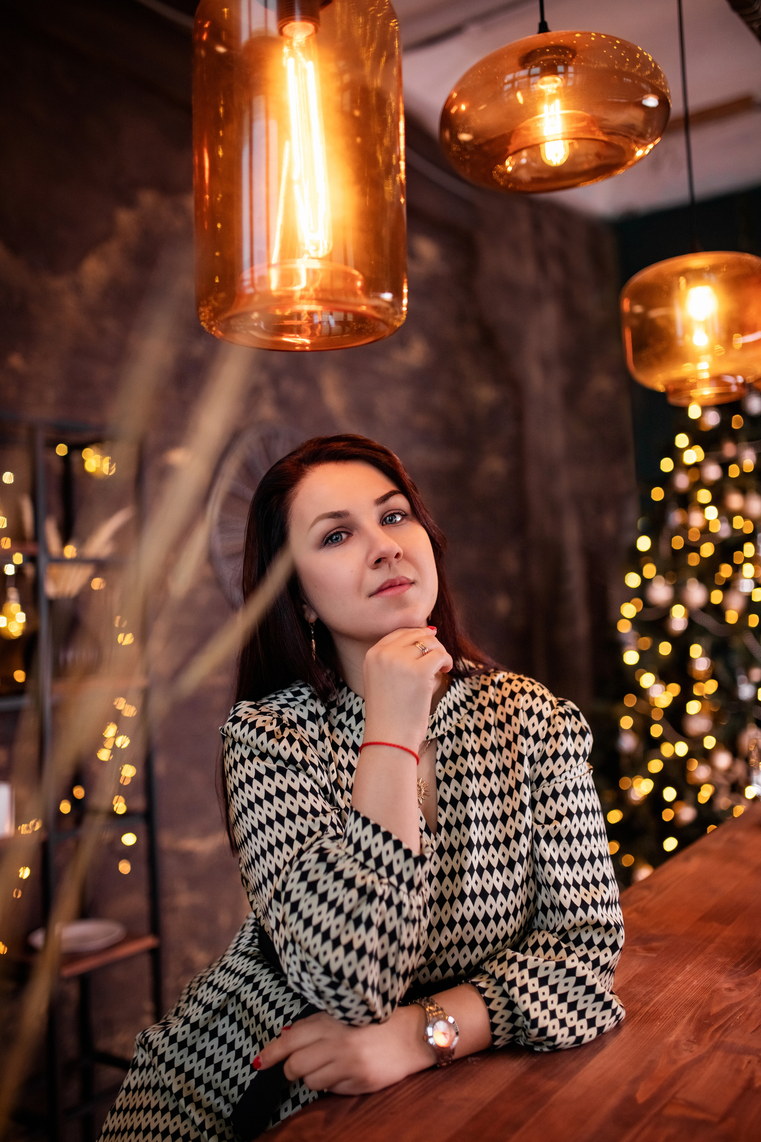 Студия Престиж. Зал Мега. Семья Журковских. Ноябрь 2021. Фотограф Пермь. Свадьбы. Семья и дети, школа, д. сад. Фотокниги