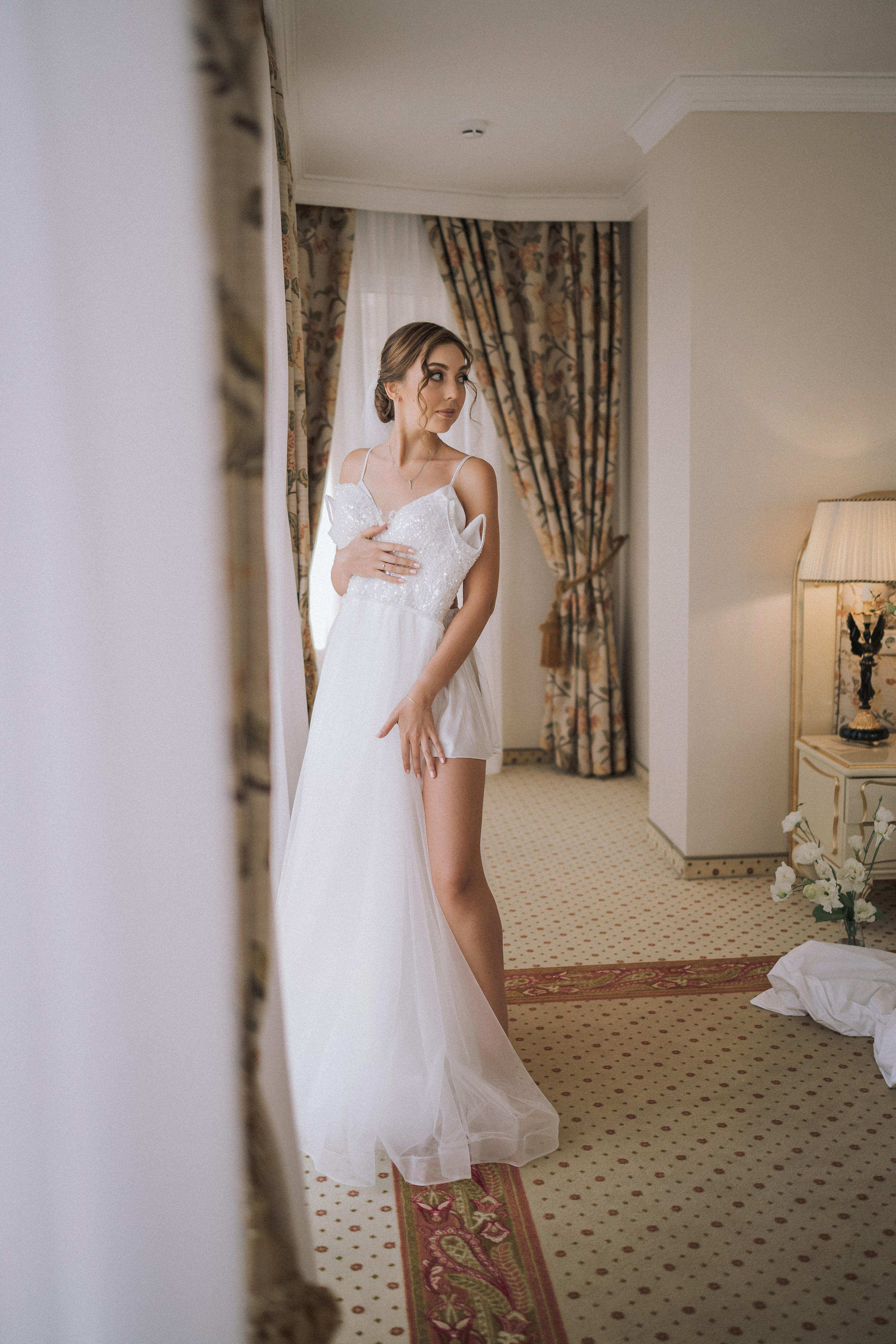 Свадебная прогулка Екатерины и Евгения. Свадебная фотография. Арина Рубах