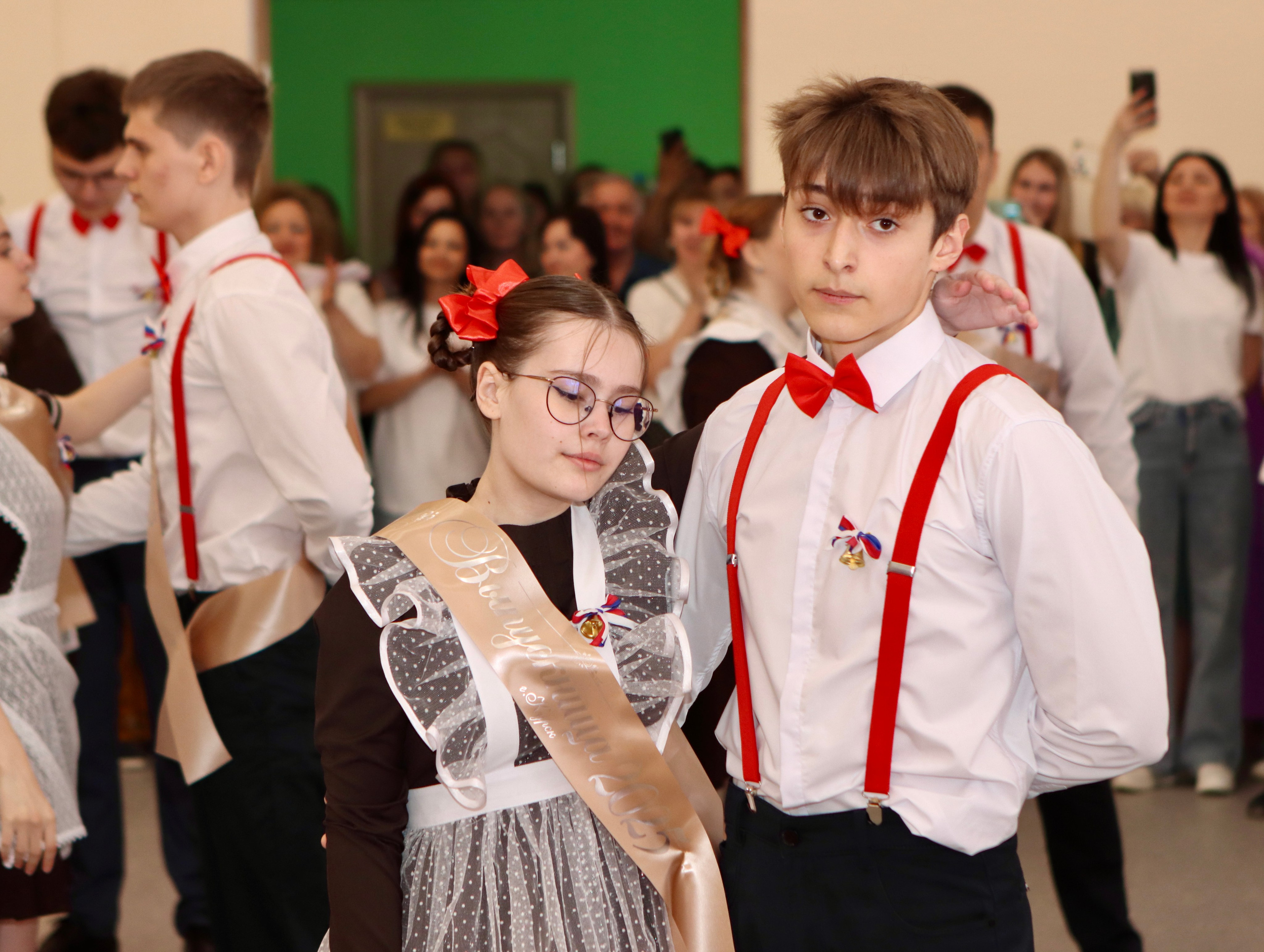 Школьный выпускной. Фотограф в Курске Смирнов Евгений