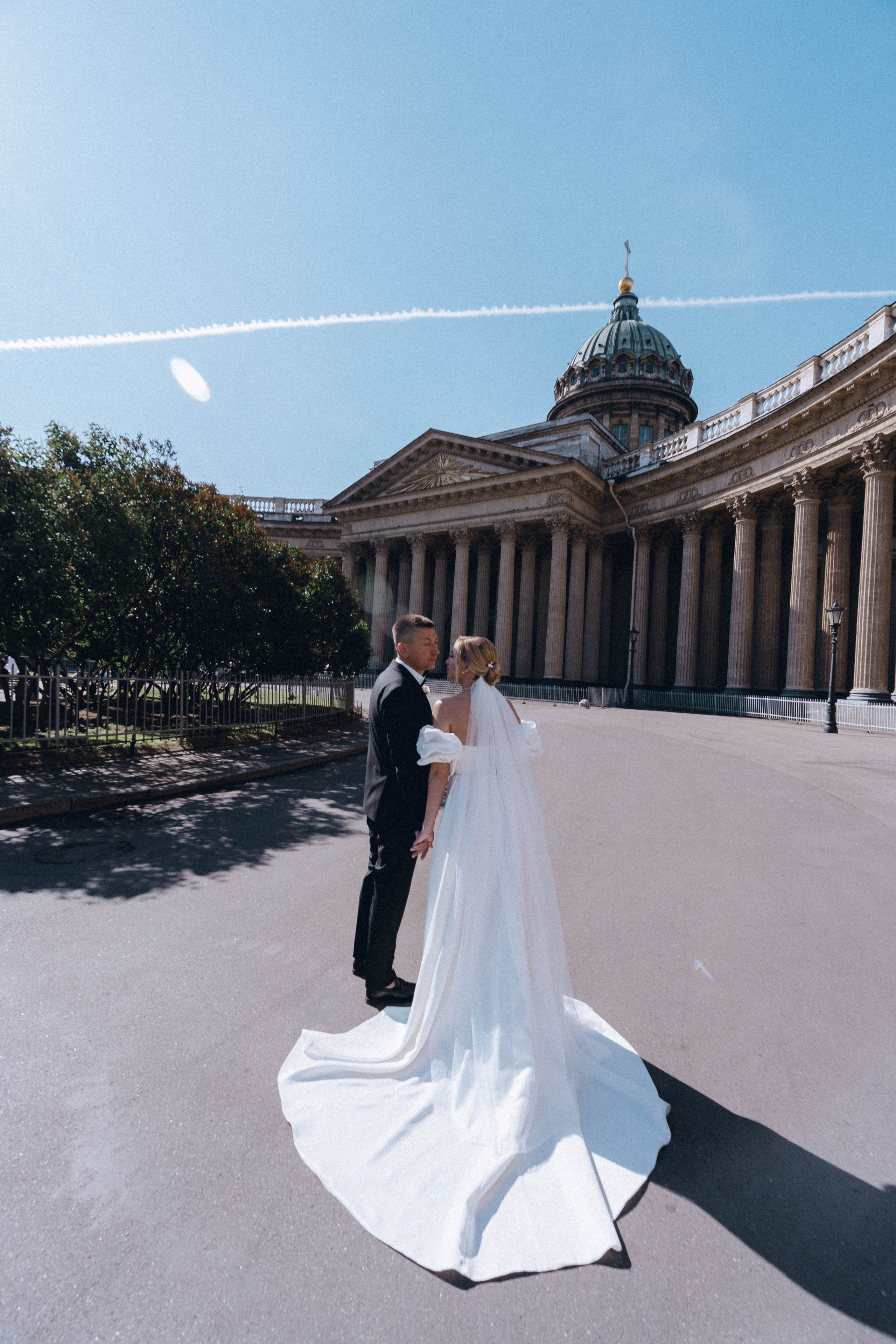СВАДЕНБНАЯ СЬЕМКА НА КАТЕРЕ ПО КАНАЛАМ САНКТ-ПЕТЕРБУРГА И В АКВАТОРИИ НЕВЫ. Профессиональный фотограф, Санкт-Петербург — Виктория Богомолова