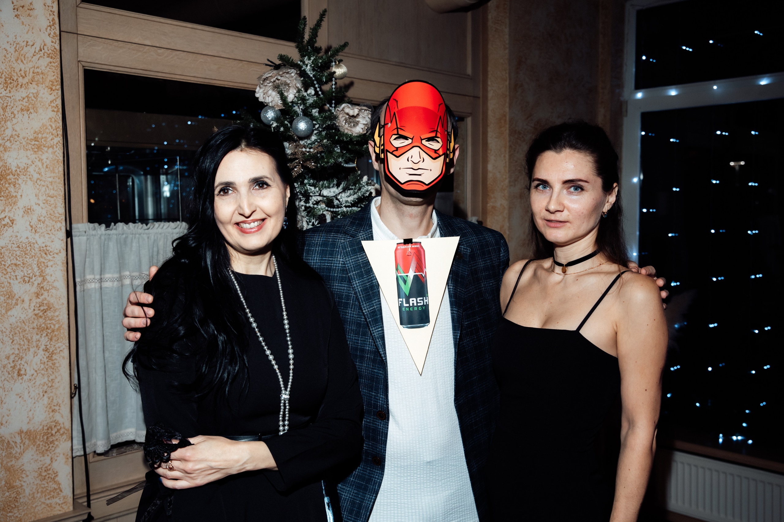 Новогодний корпоратив Теле2 (1 час съёмки). Фотограф Калининград Илья Миллер