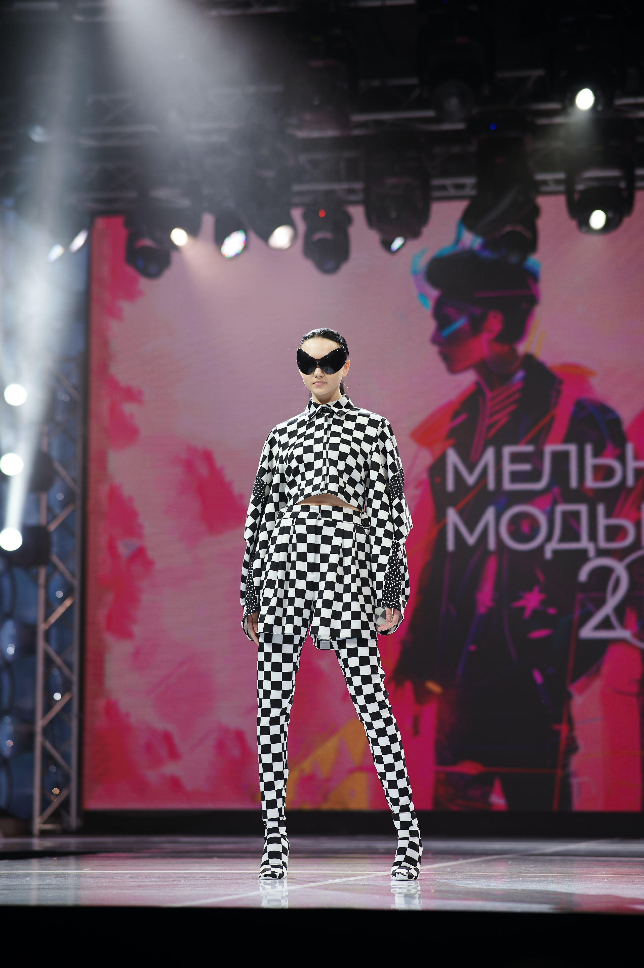 Мельница моды. Репортажной фотограф Ариан