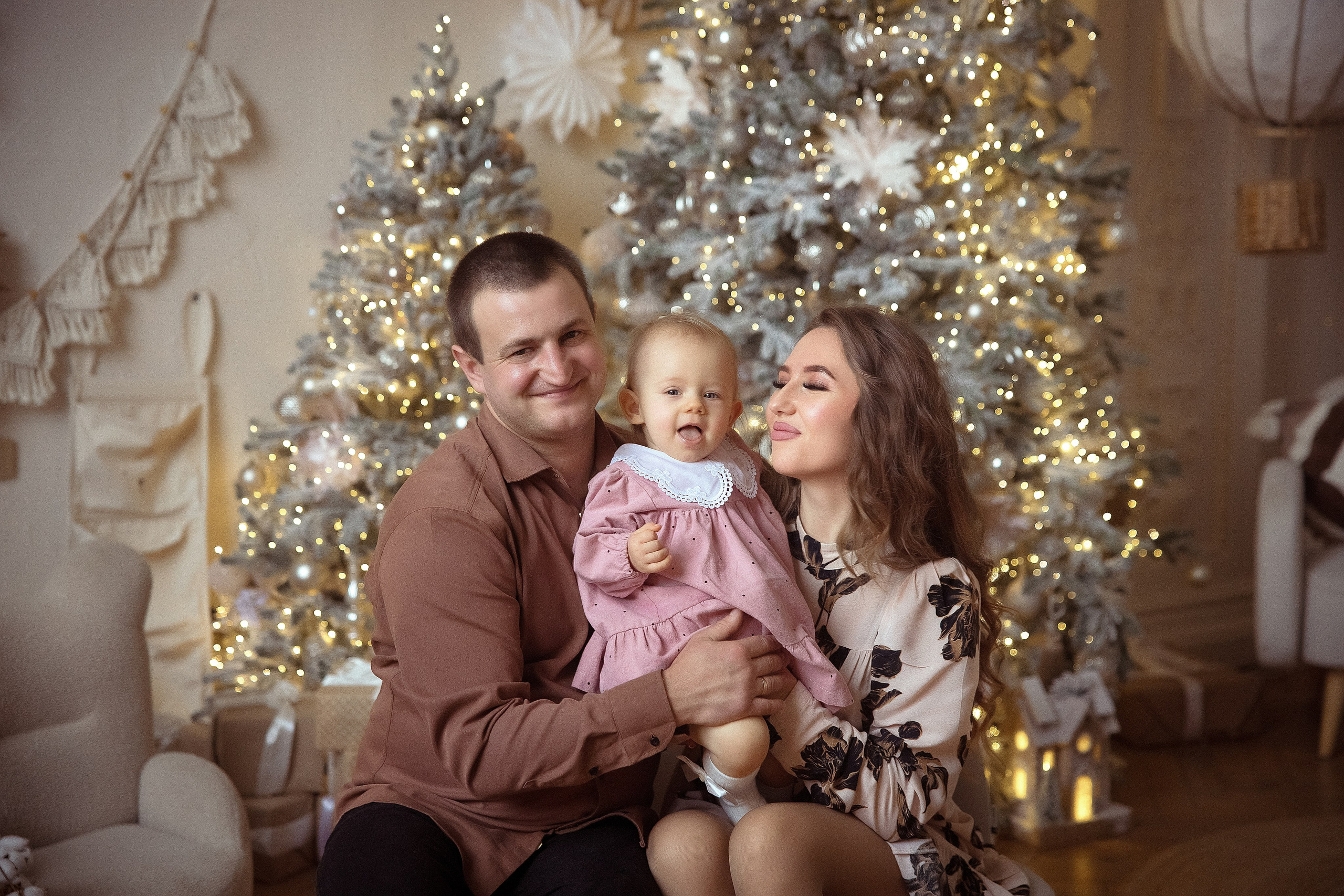 Ксения, Варюша и Максим. Фотограф на крещение и венчание