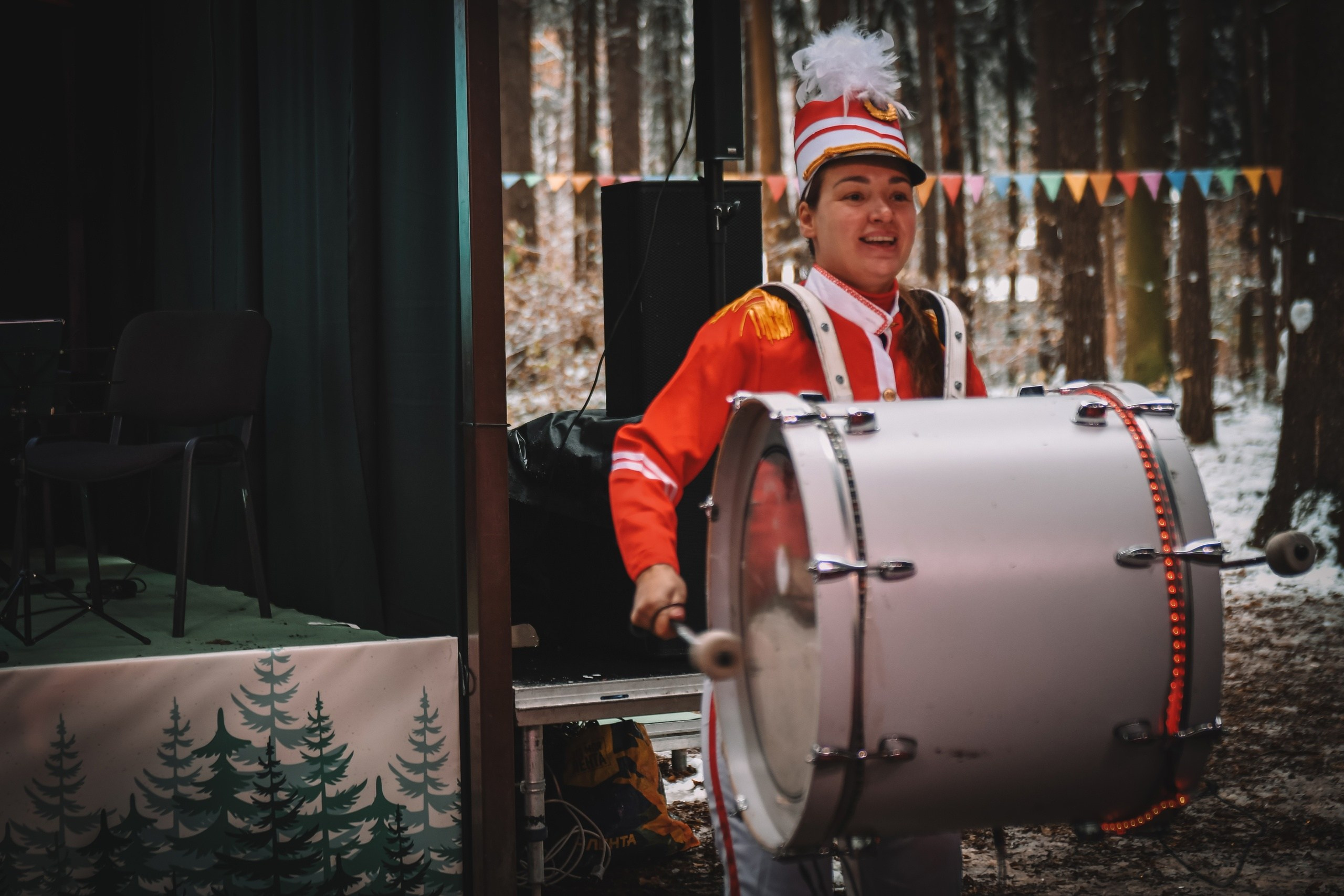 10 сосновых шишек. Kirillova Studio — мастерская декора и событий Юли Кирилловой