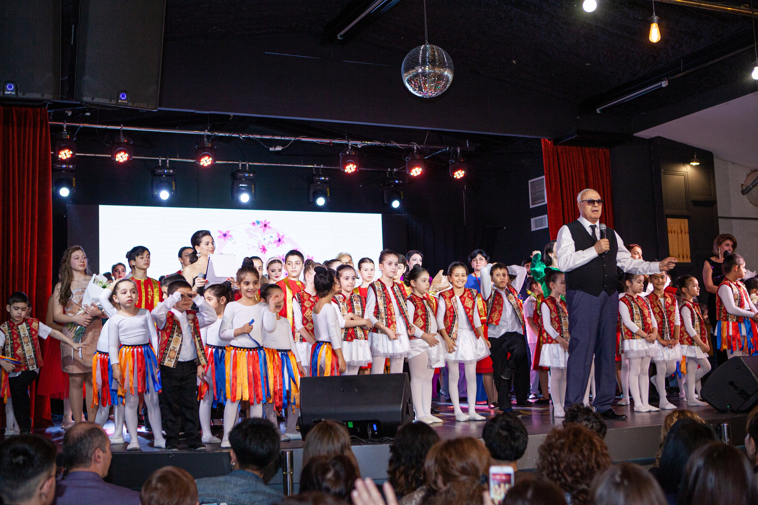 Концерт «День материнства и красоты». Olya Posnimay