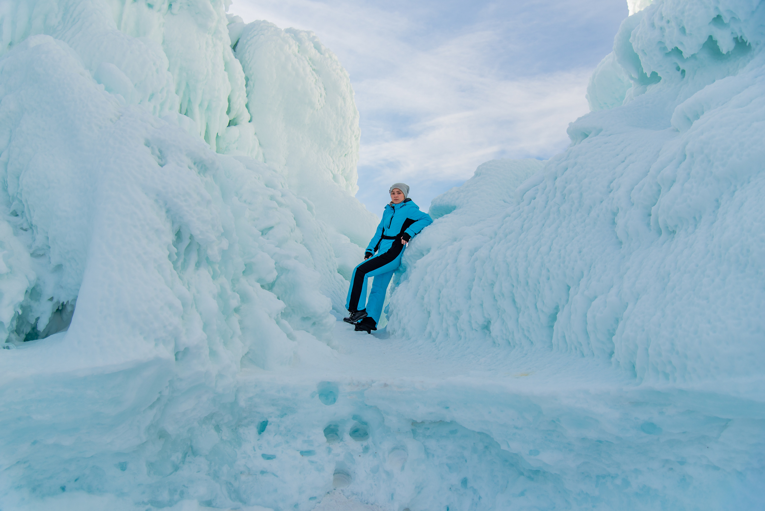 Как одеться на зимний Байкал. Туры на Байкал с фотографом под ключ. Фотосессии на Ольхоне