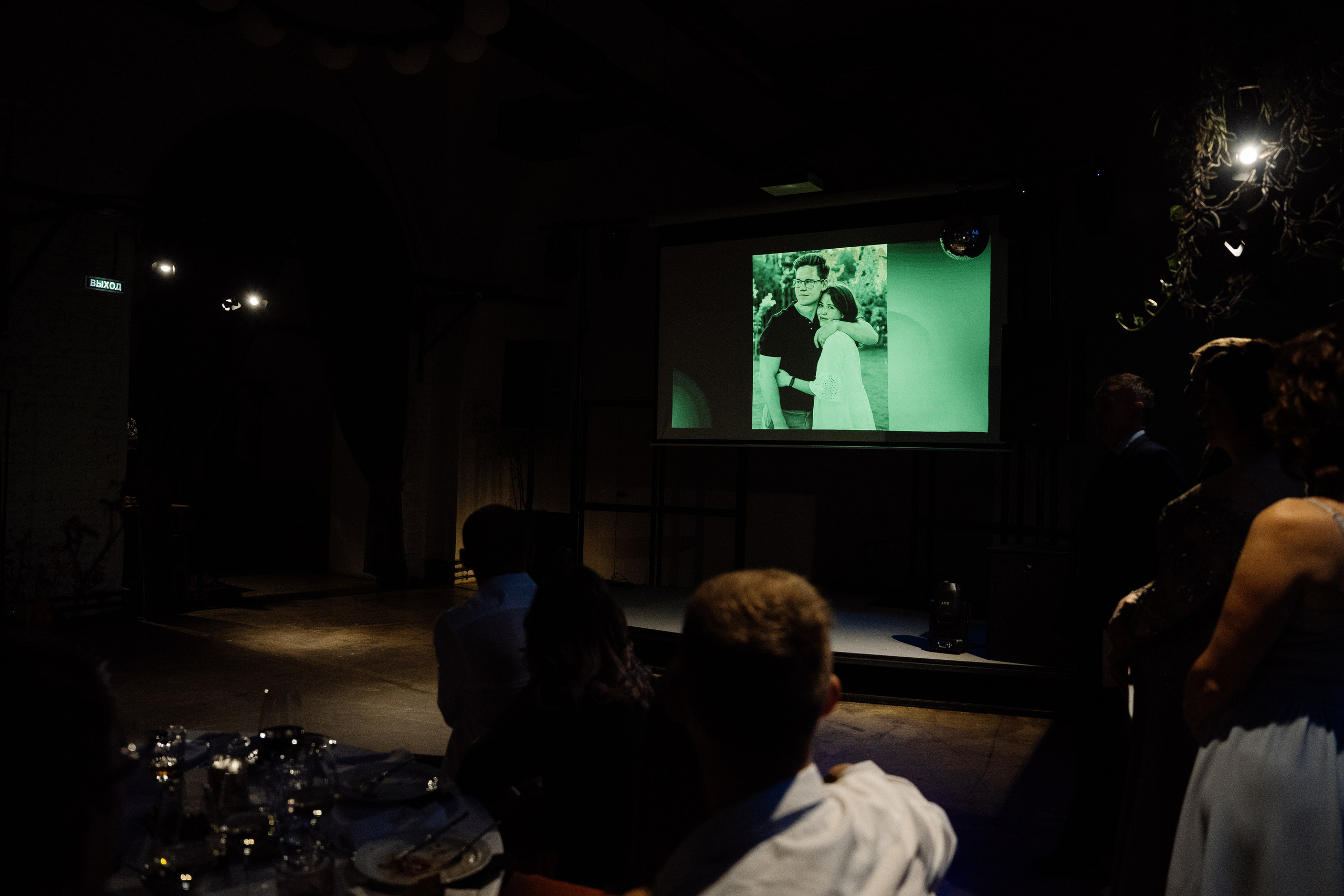 Оранжевая свадьба в гребешках. Свадебный фотограф организатор в Санкт-Петербурге Ассоль Опарина