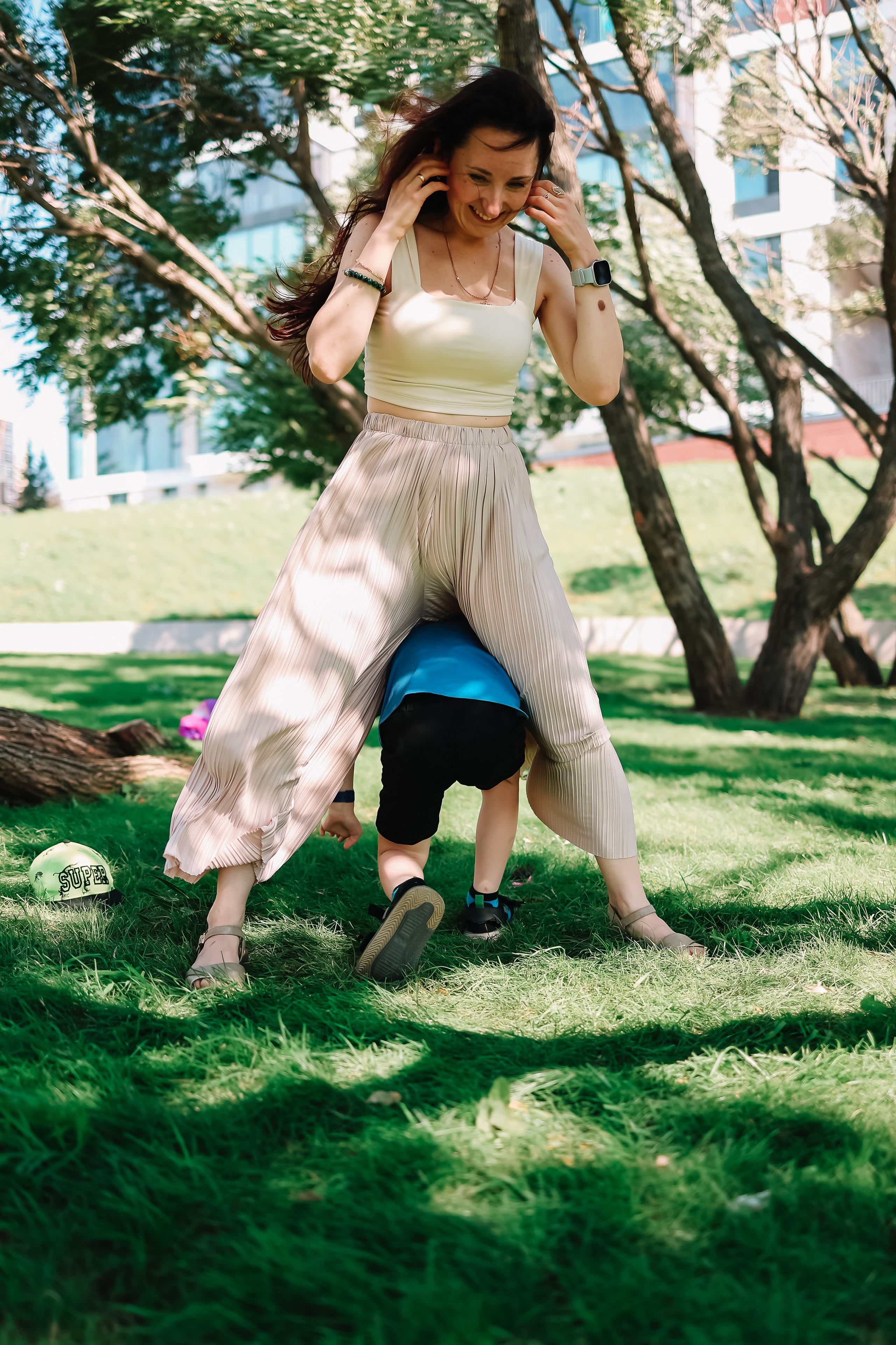 алёна малахова фотограф новосибирск семейный детский домашняя фотосессия в новосибирске день рождения репортажная съёмка фотосессия с лошадьми на конюшне деревня алтай  на природе фотосессия в детском саду