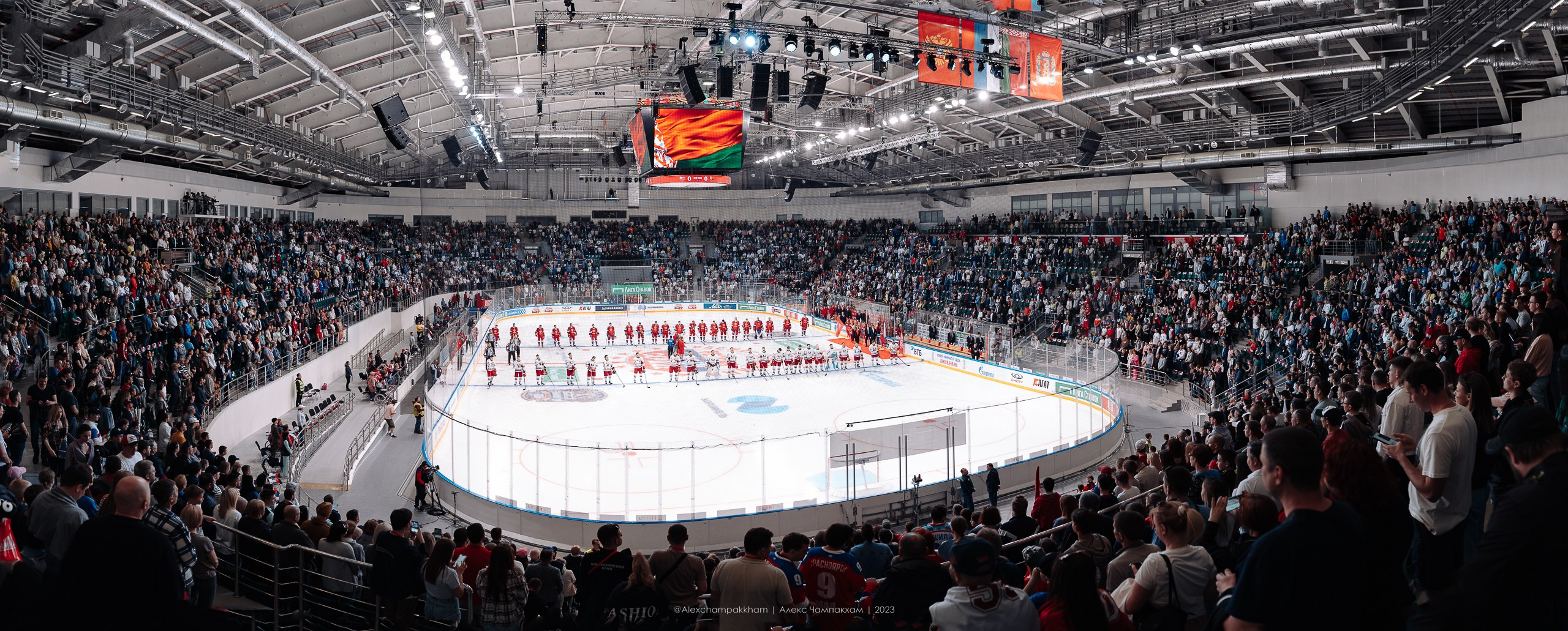 Репортажный фотограф Красноярск Алекс Чампакхам