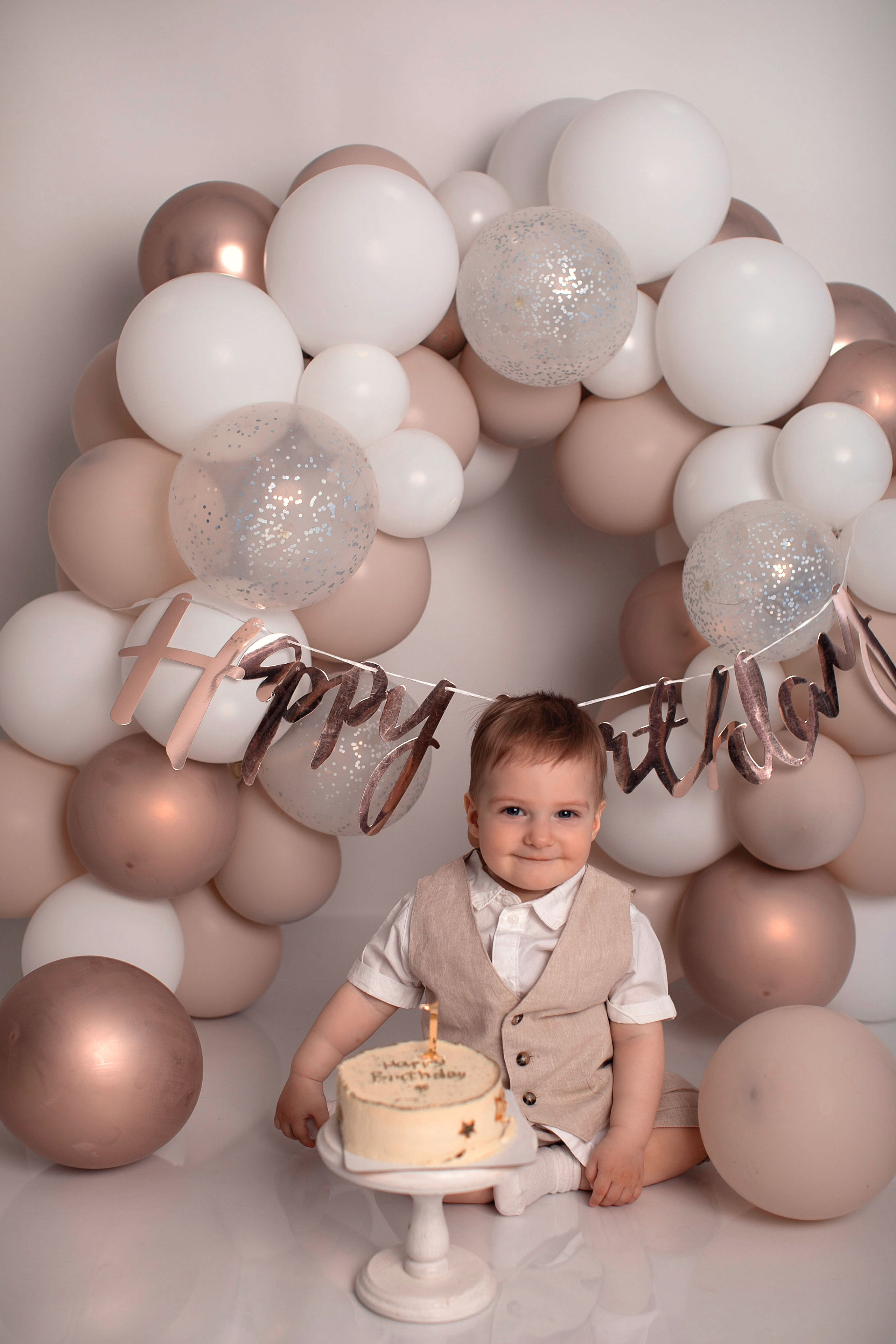 Съемка Первый тортик. Фотограф новорожденных